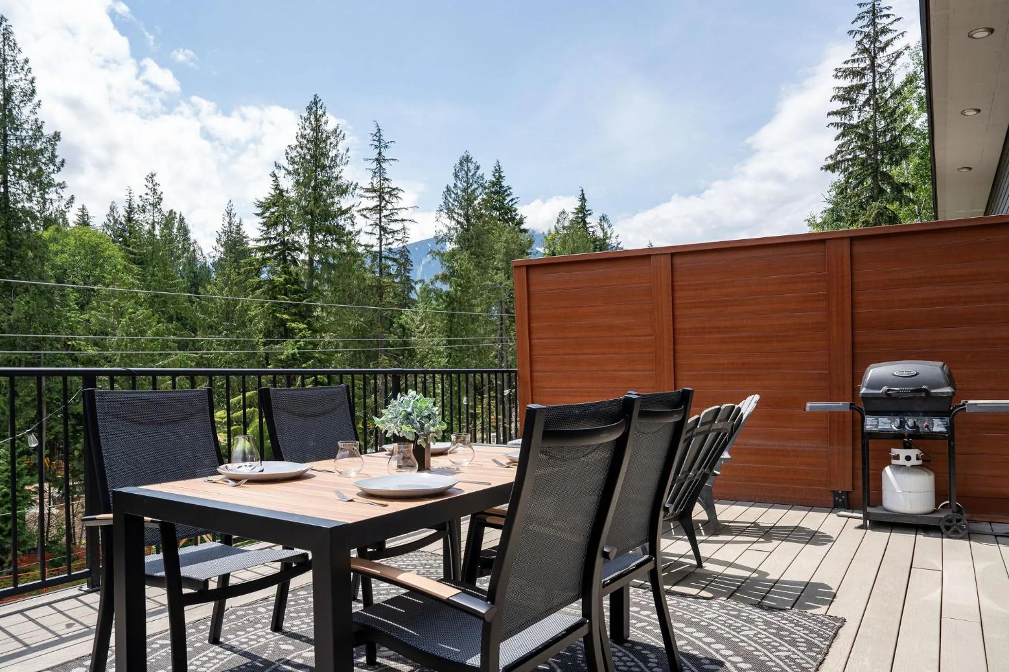 The Mac Shack by Revelstoke Vacations
