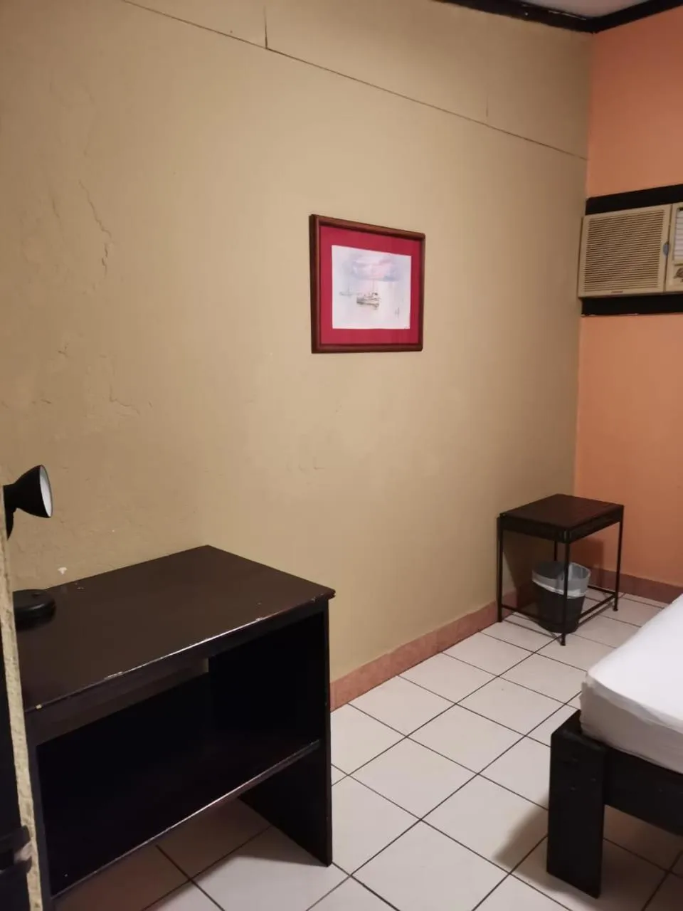 Bed in House of the Macaws