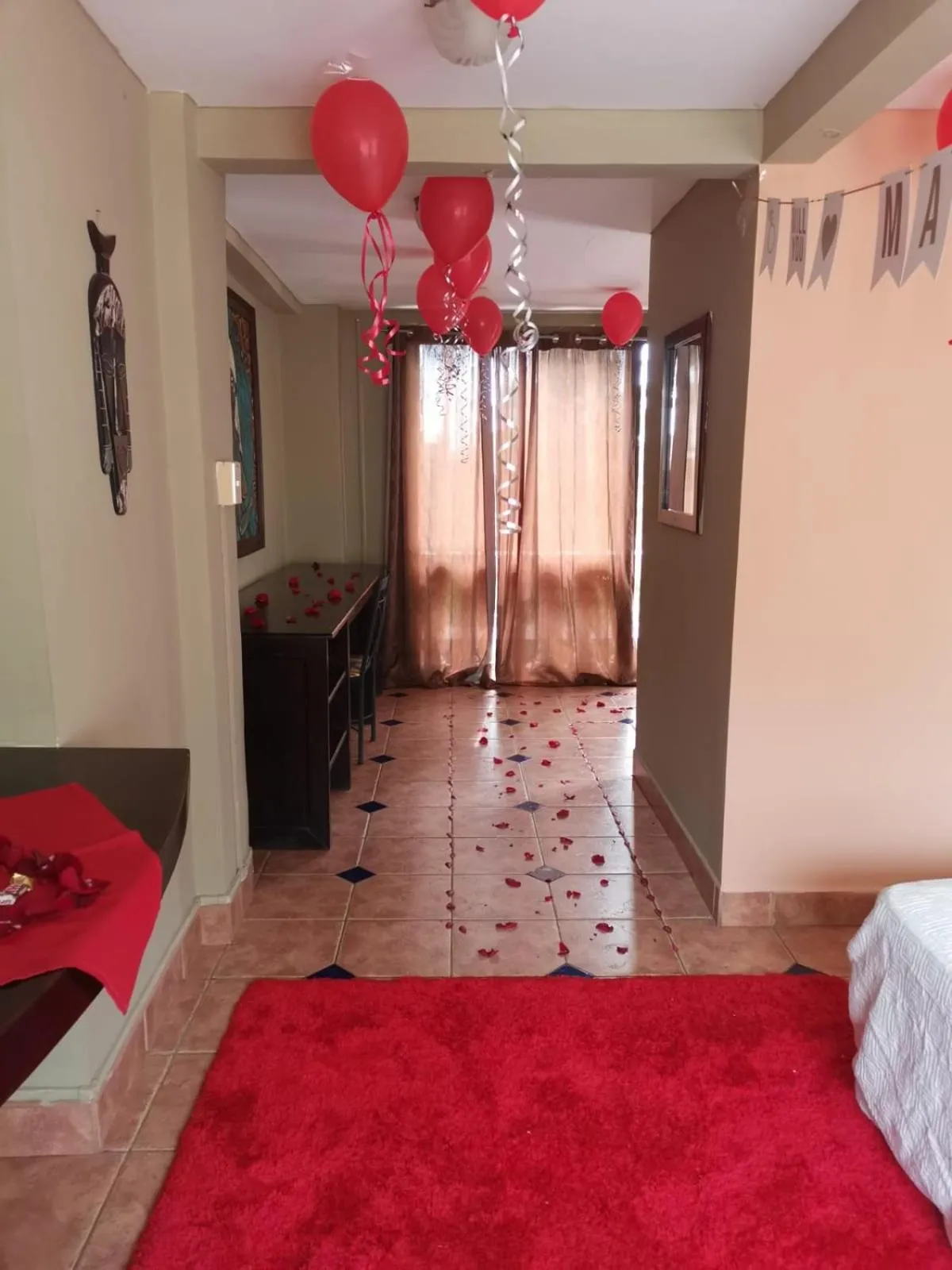 Bed in House of the Macaws