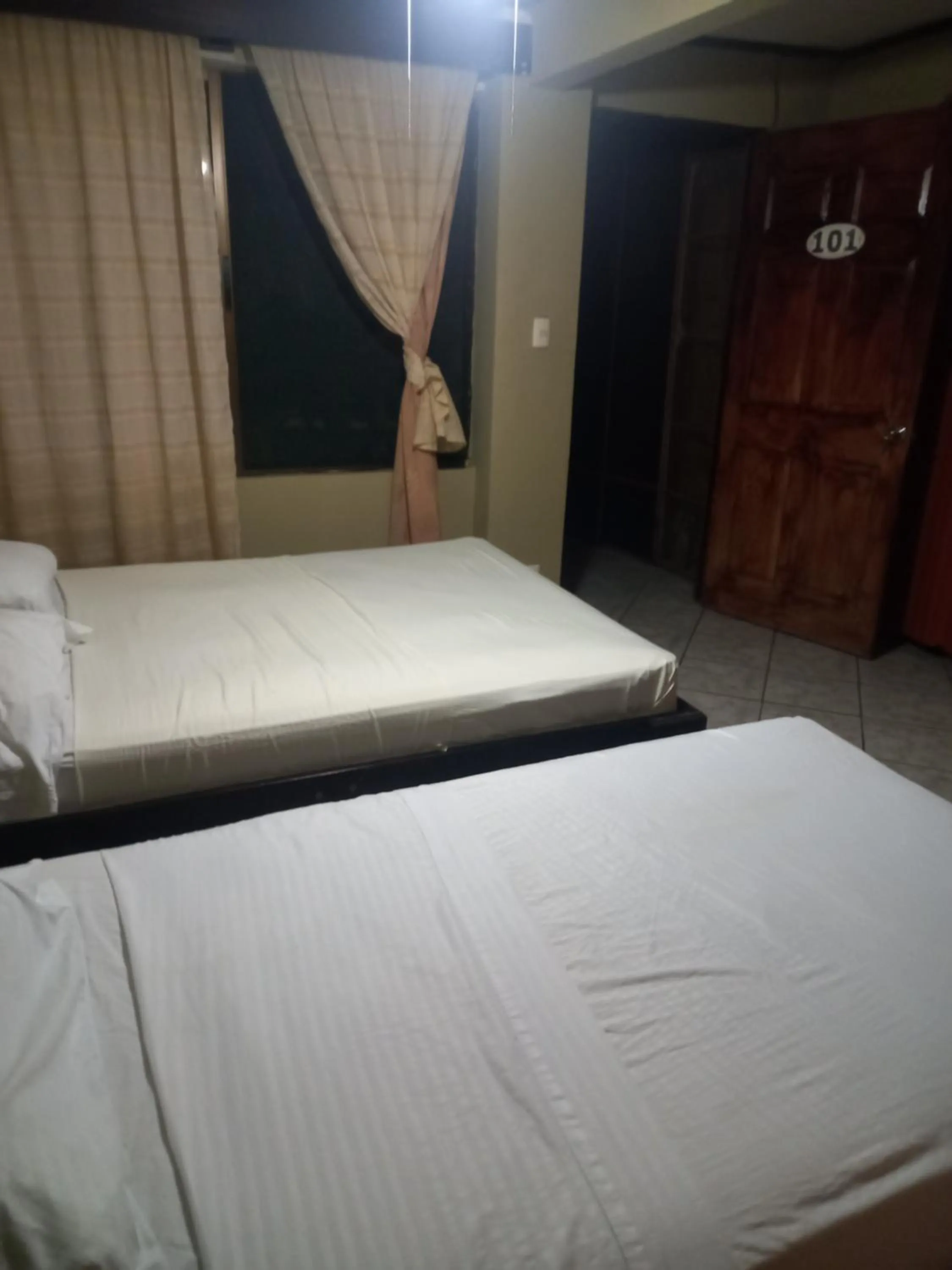 Bed in House of the Macaws