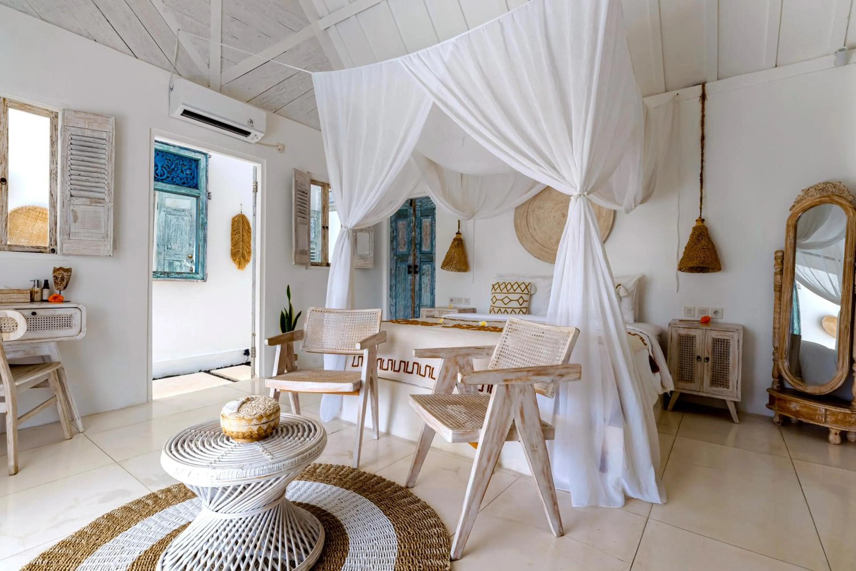 Photo of the whole room in Atalaya Villas Nusa Penida - Adults only