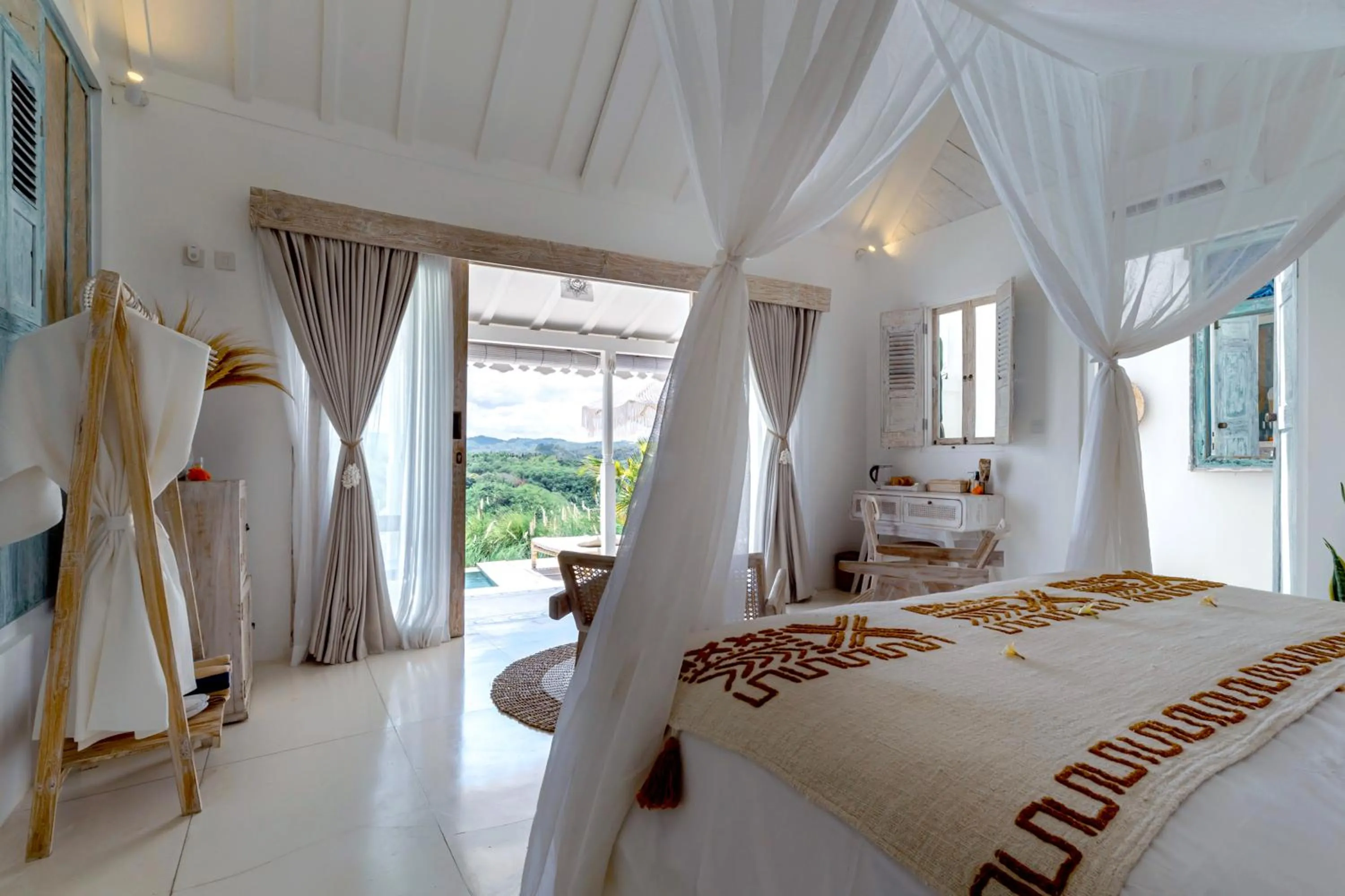 Bedroom, Bed in Atalaya Villas Nusa Penida - Adults only