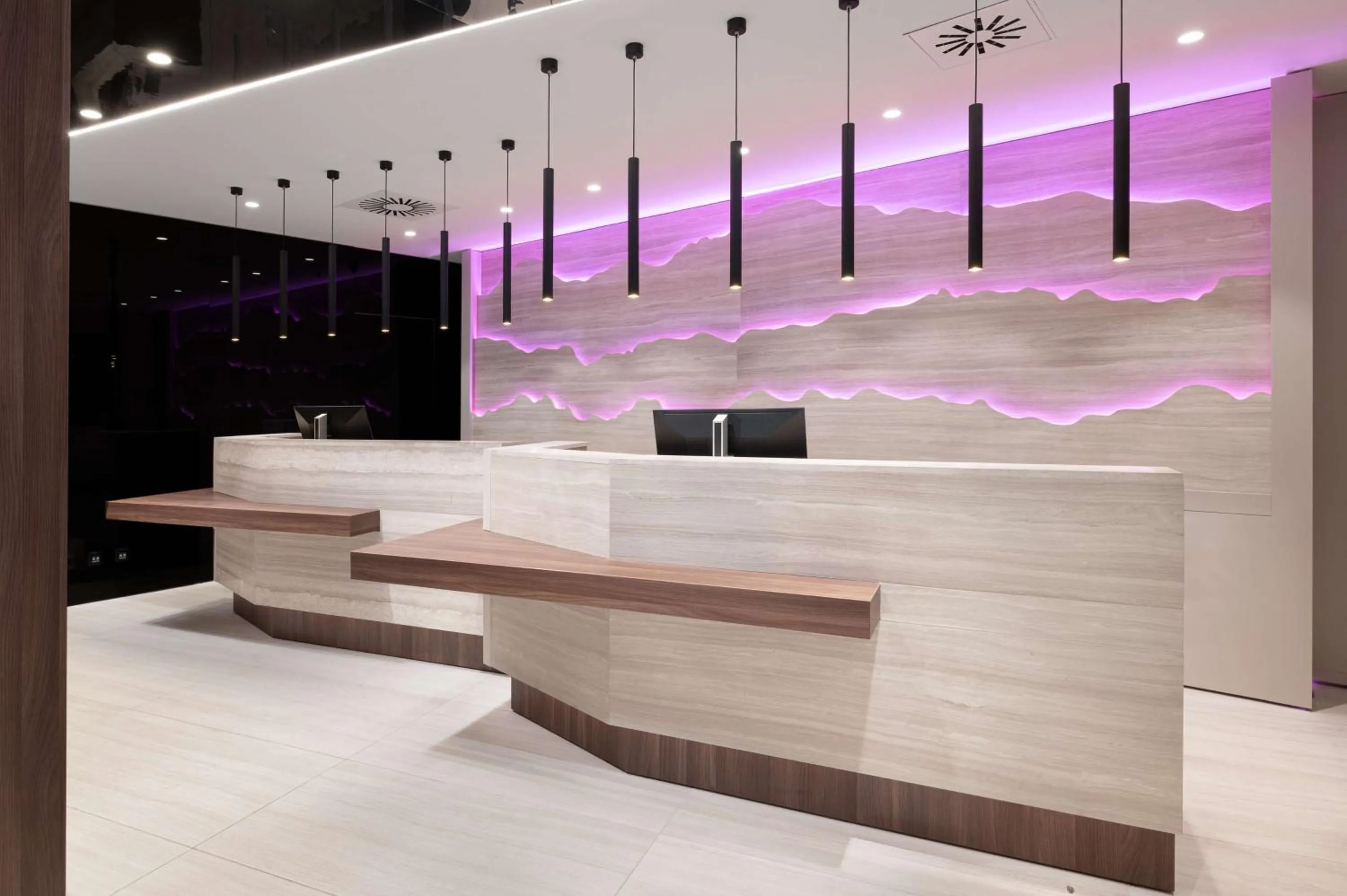 Lobby or reception in Radisson Blu Hotel, Cluj