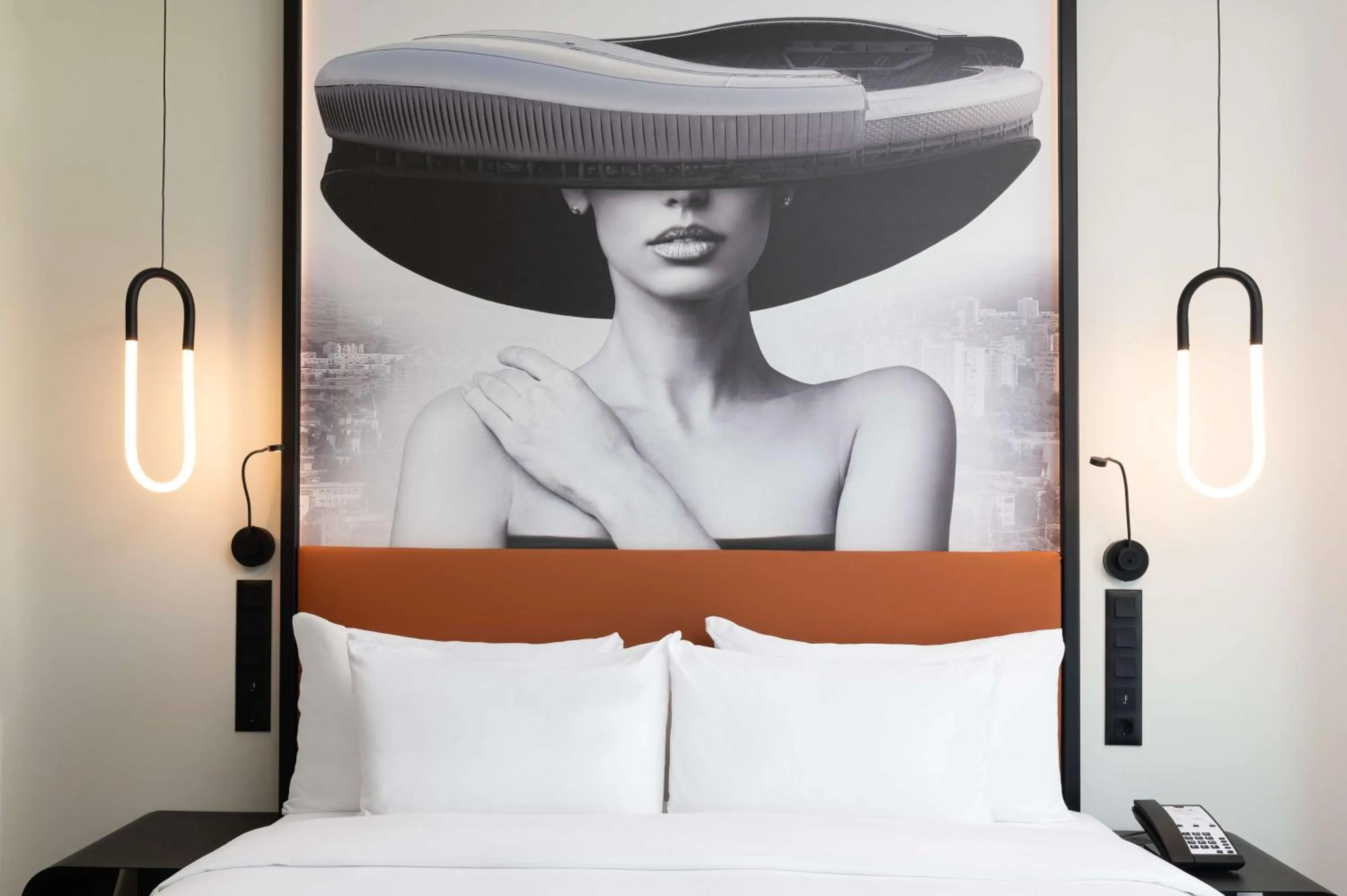 Bedroom, Bed in Radisson Blu Hotel, Cluj