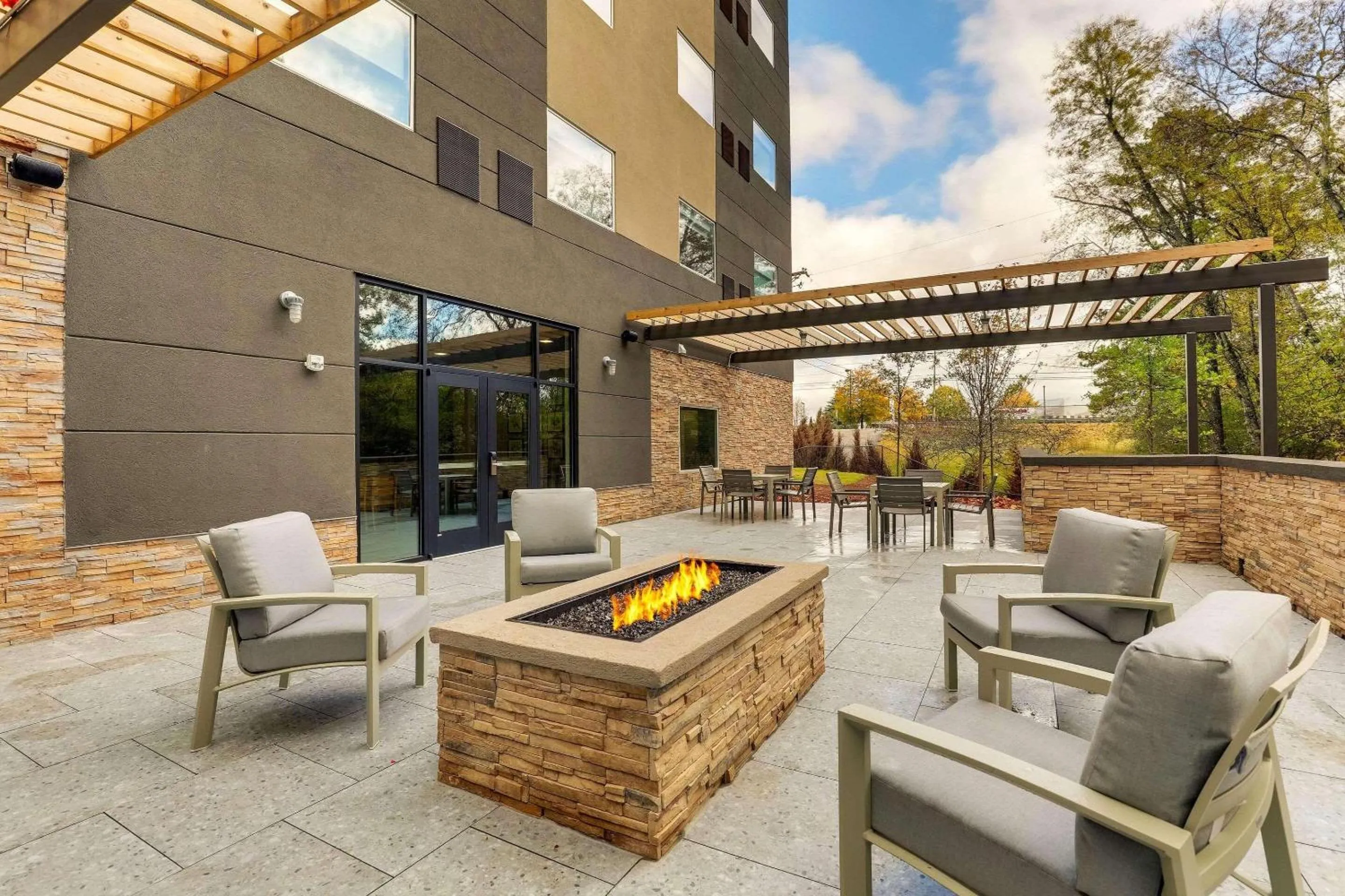 Other in Country Inn & Suites by Radisson, Cumming near NorthSide Hospital Forsyth