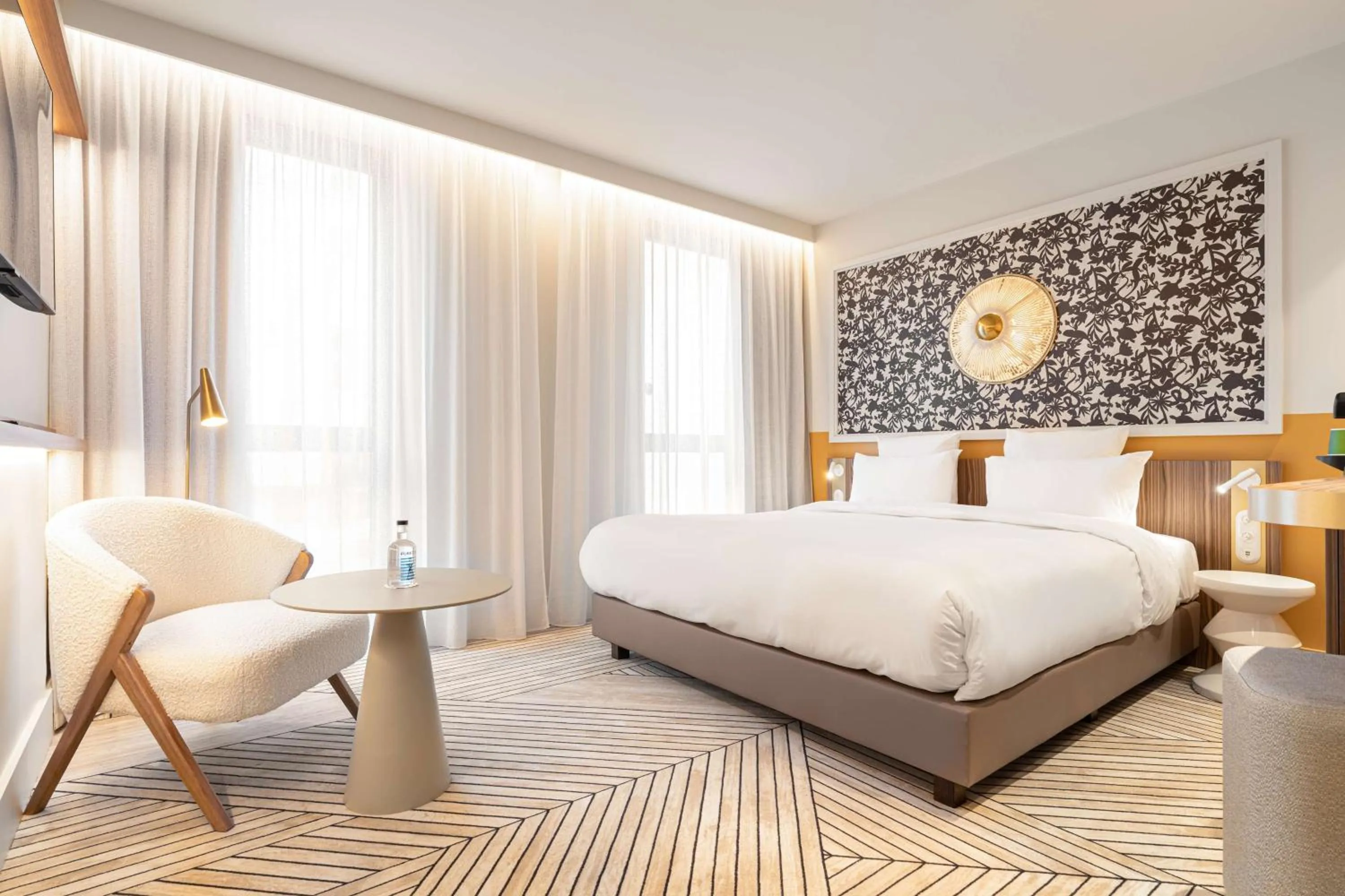Bedroom, Bed in Hotel Yac Paris Clichy, a member of Radisson Individuals