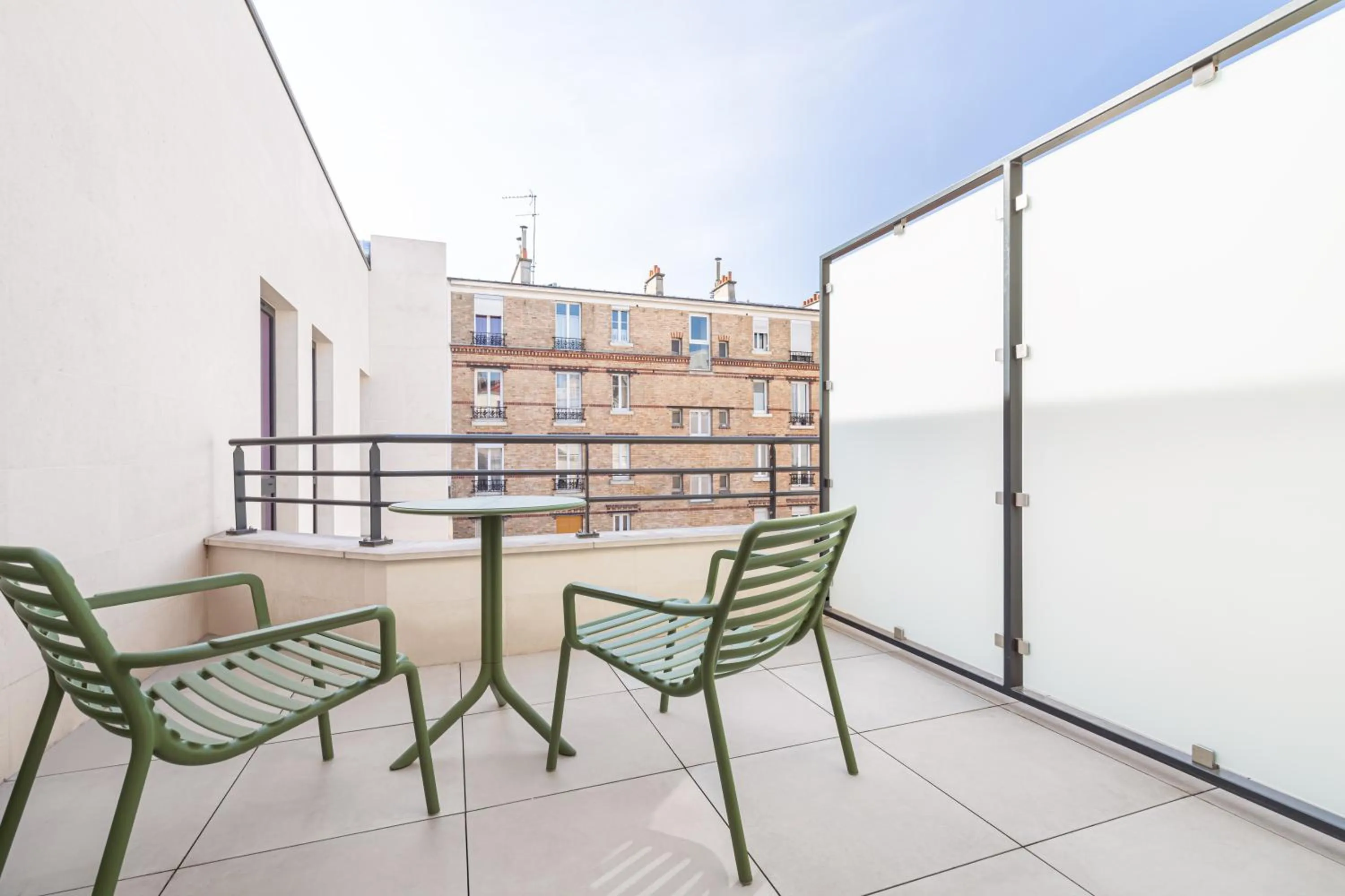 Patio in Hotel Yac Paris Clichy, a member of Radisson Individuals