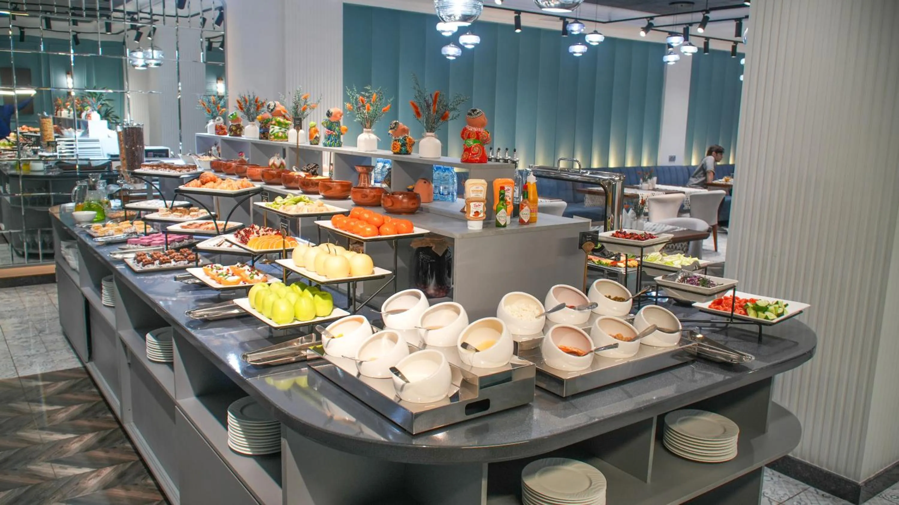 Food close-up in Green Park Hotel