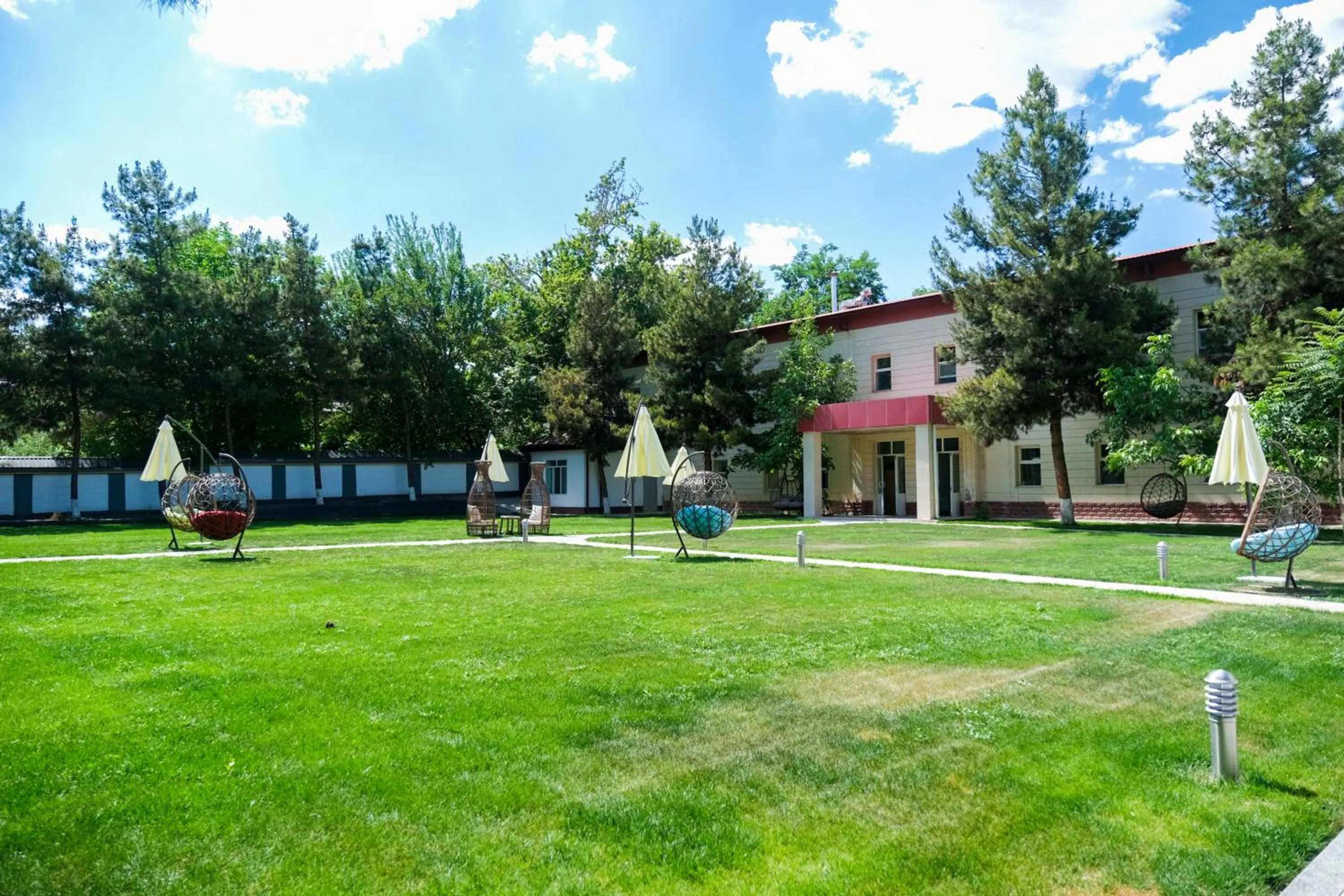 Natural landscape in Green Park Hotel