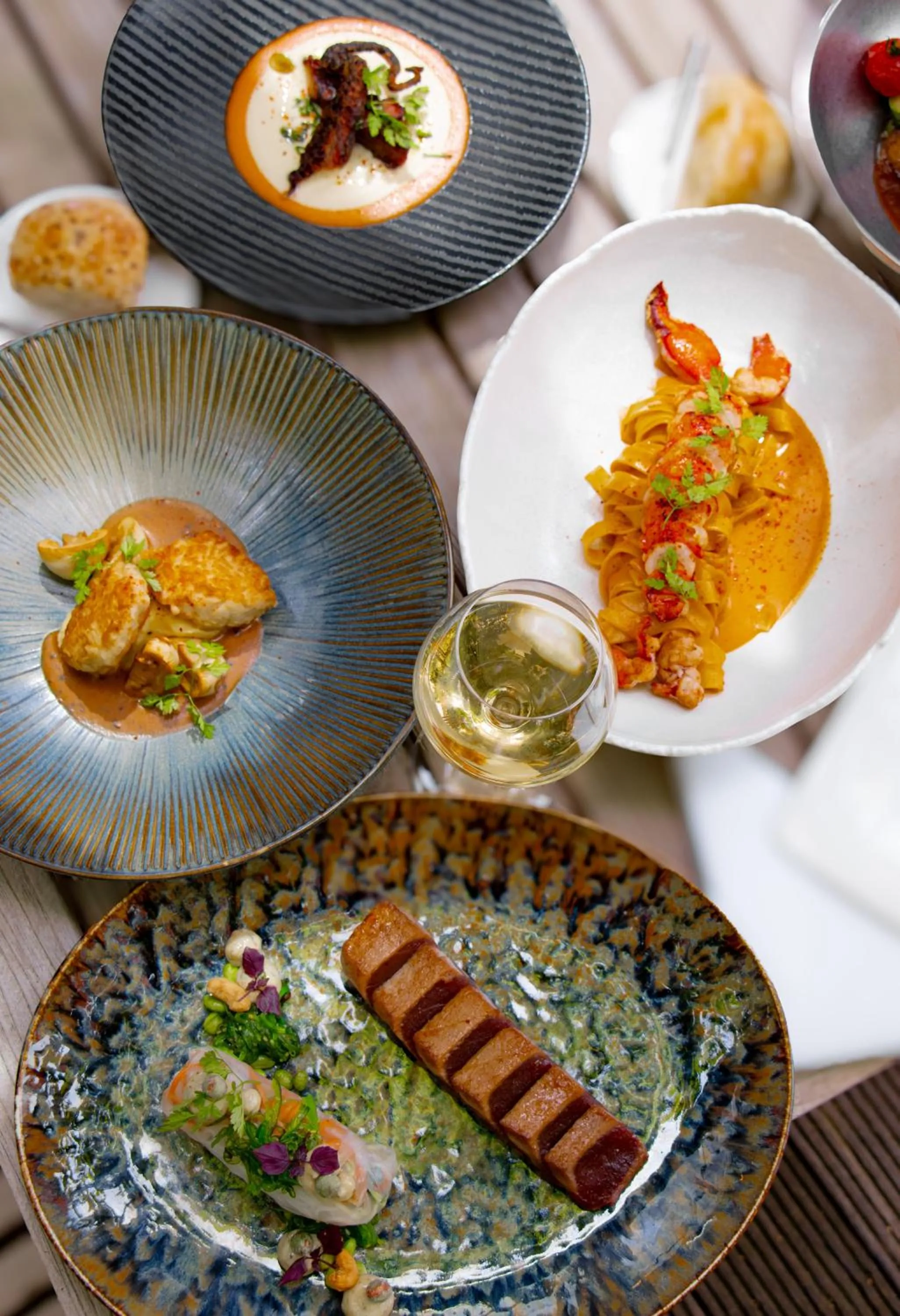 Restaurant/places to eat in Aux Etangs - Hôtel