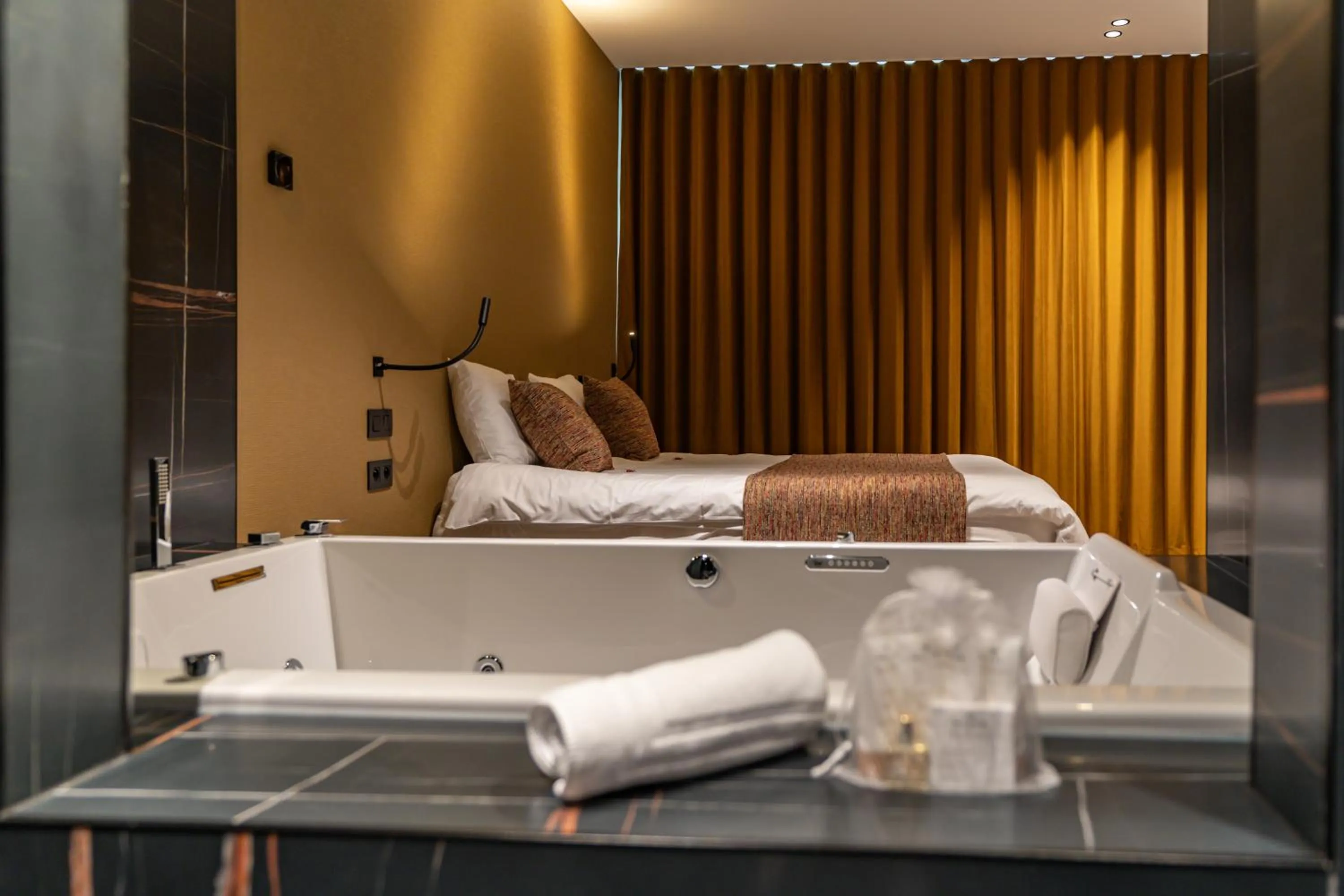 Bed in Aux Etangs - Hôtel