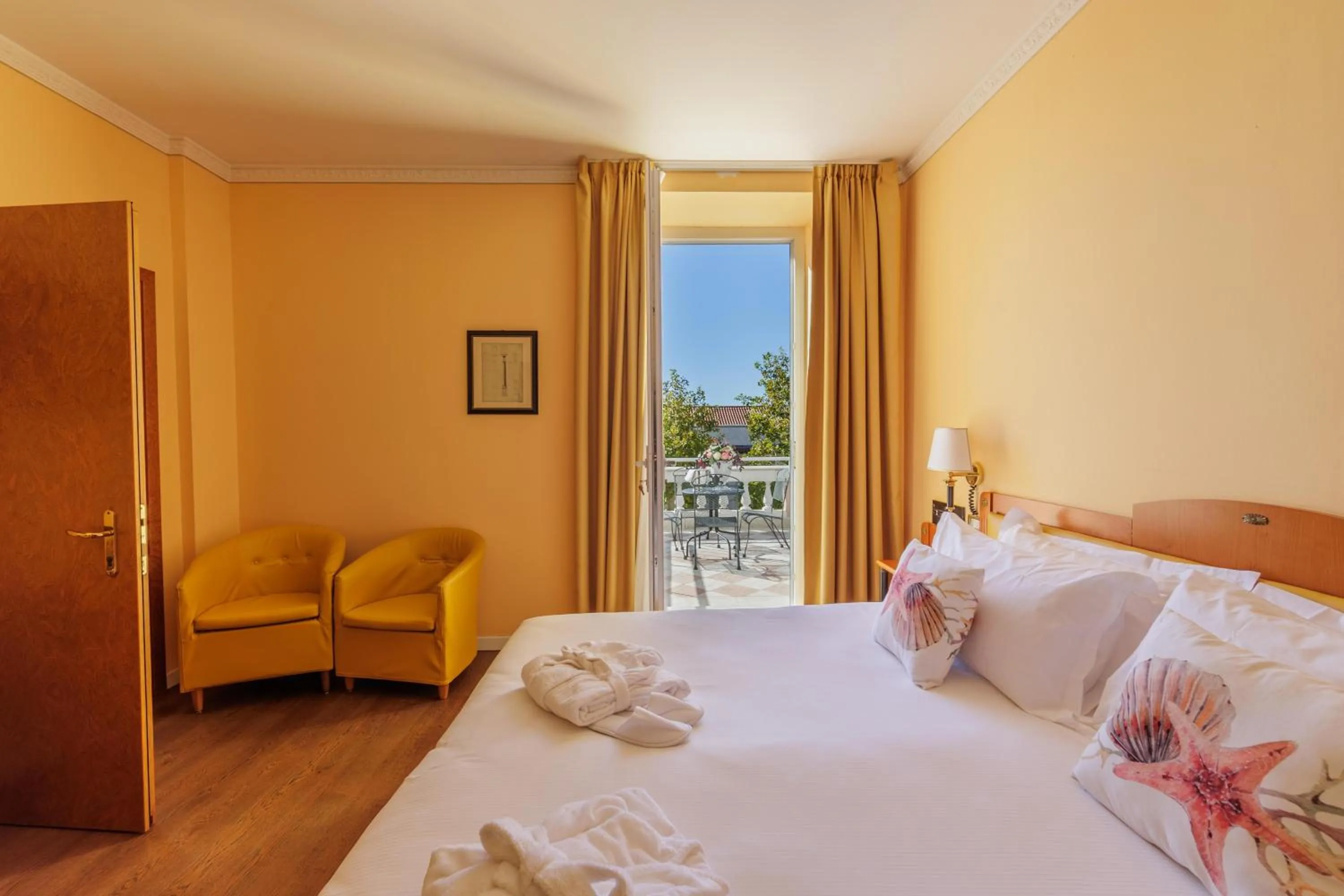 Bed in Greif Hotel & Spa