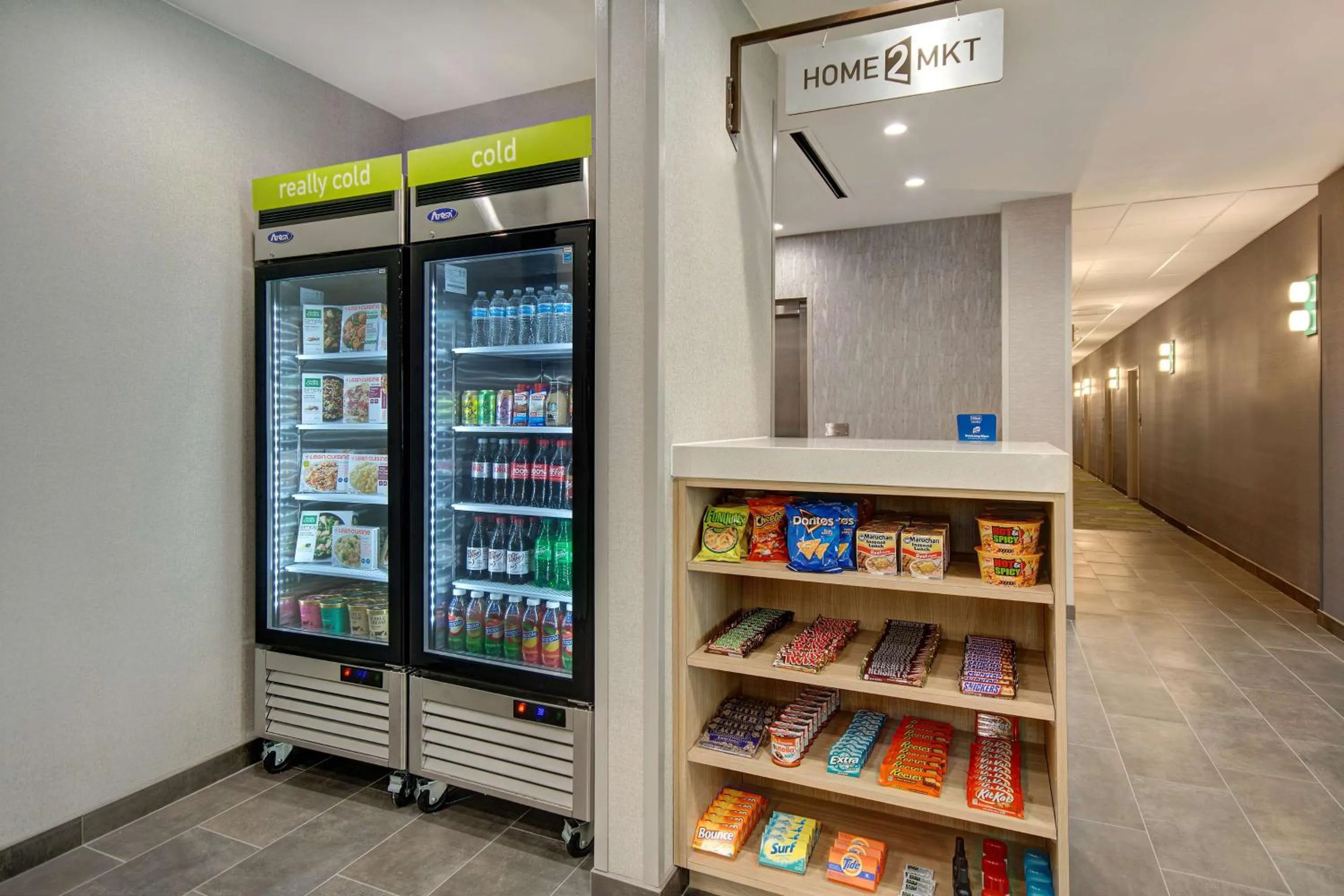 Restaurant/places to eat in Home2 Suites By Hilton Burleson