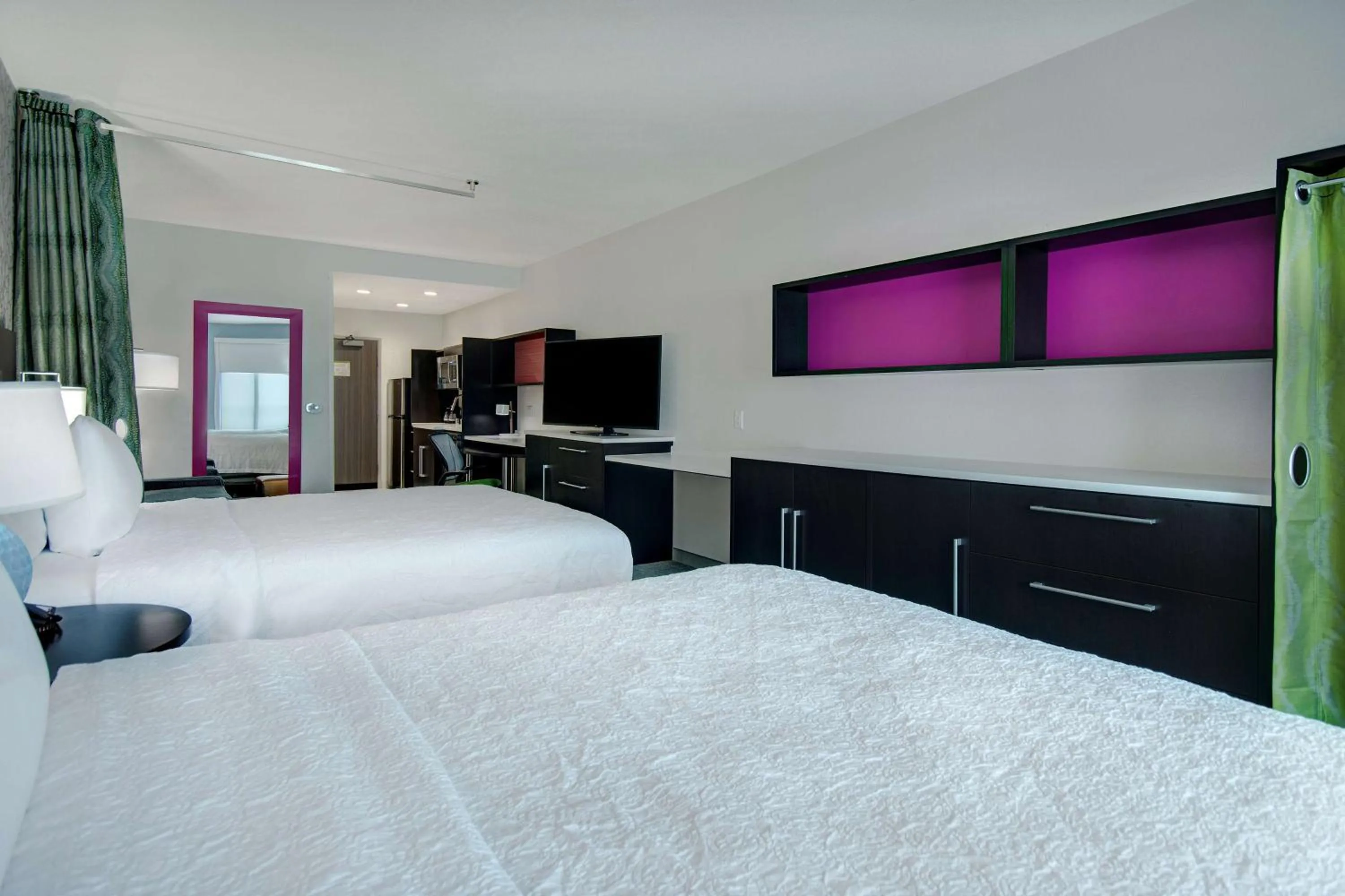 Bed in Home2 Suites By Hilton Burleson