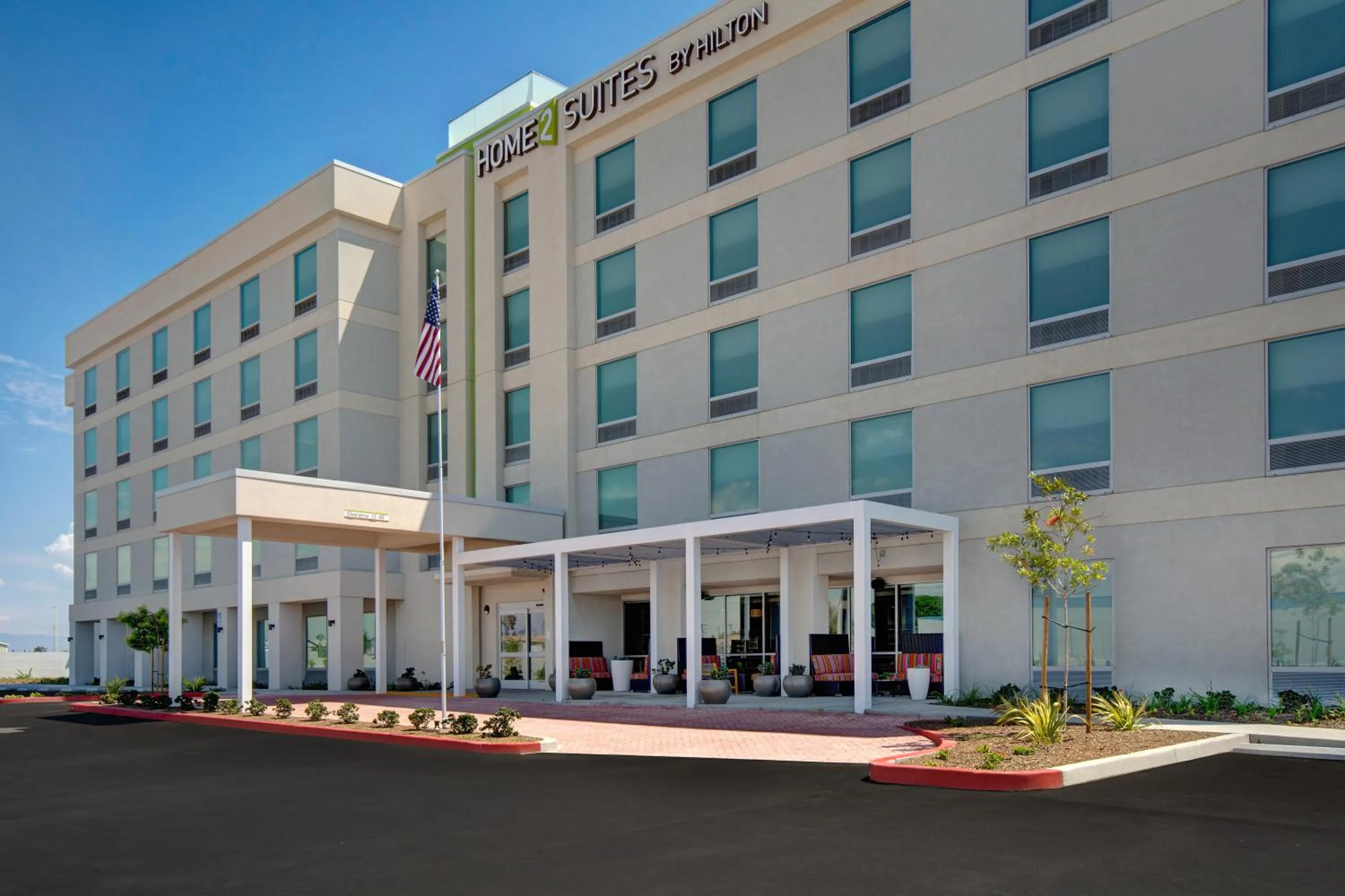 Property building in Home2 Suites By Hilton Garden Grove