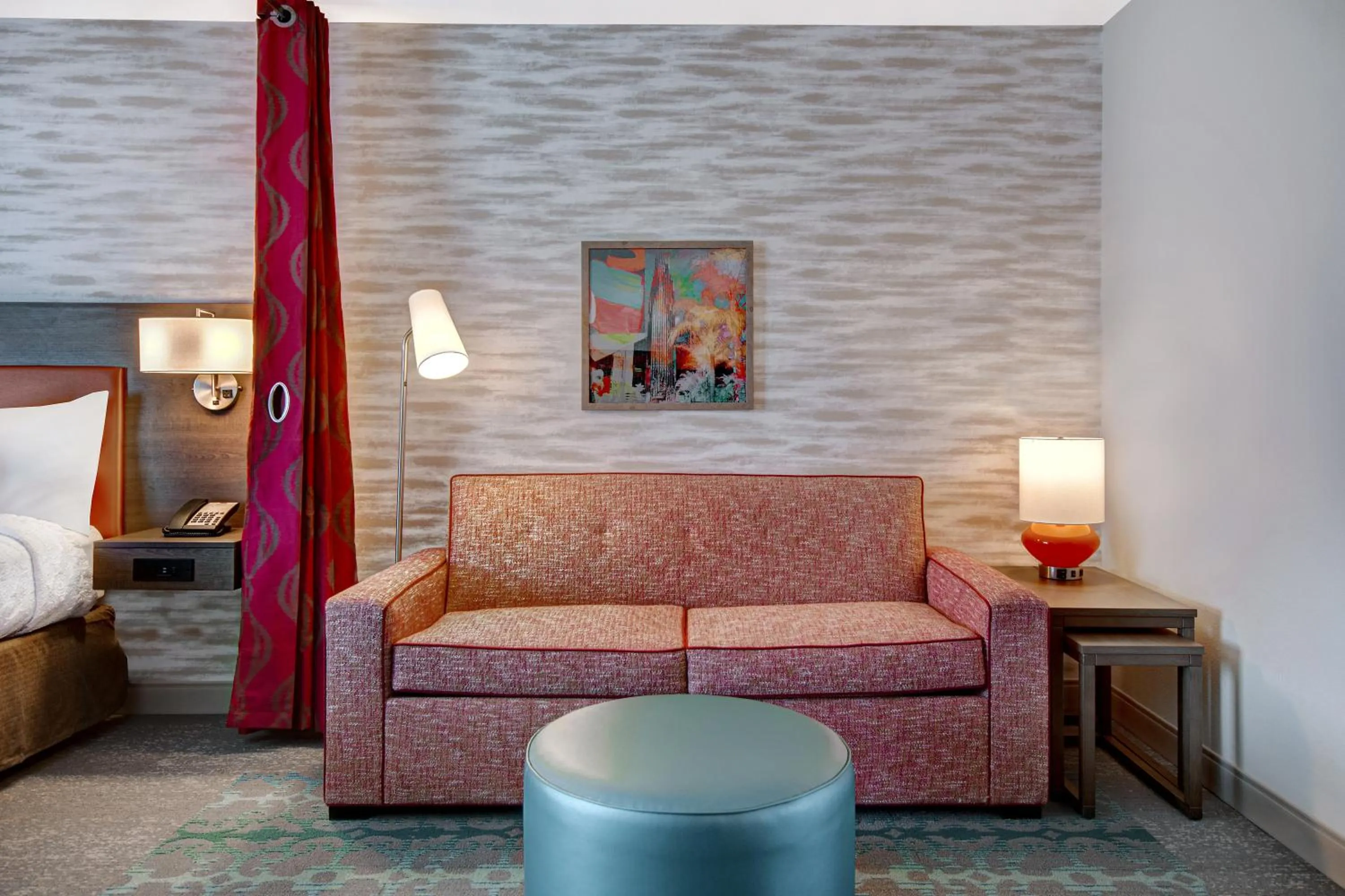 Living room in Home2 Suites By Hilton Garden Grove