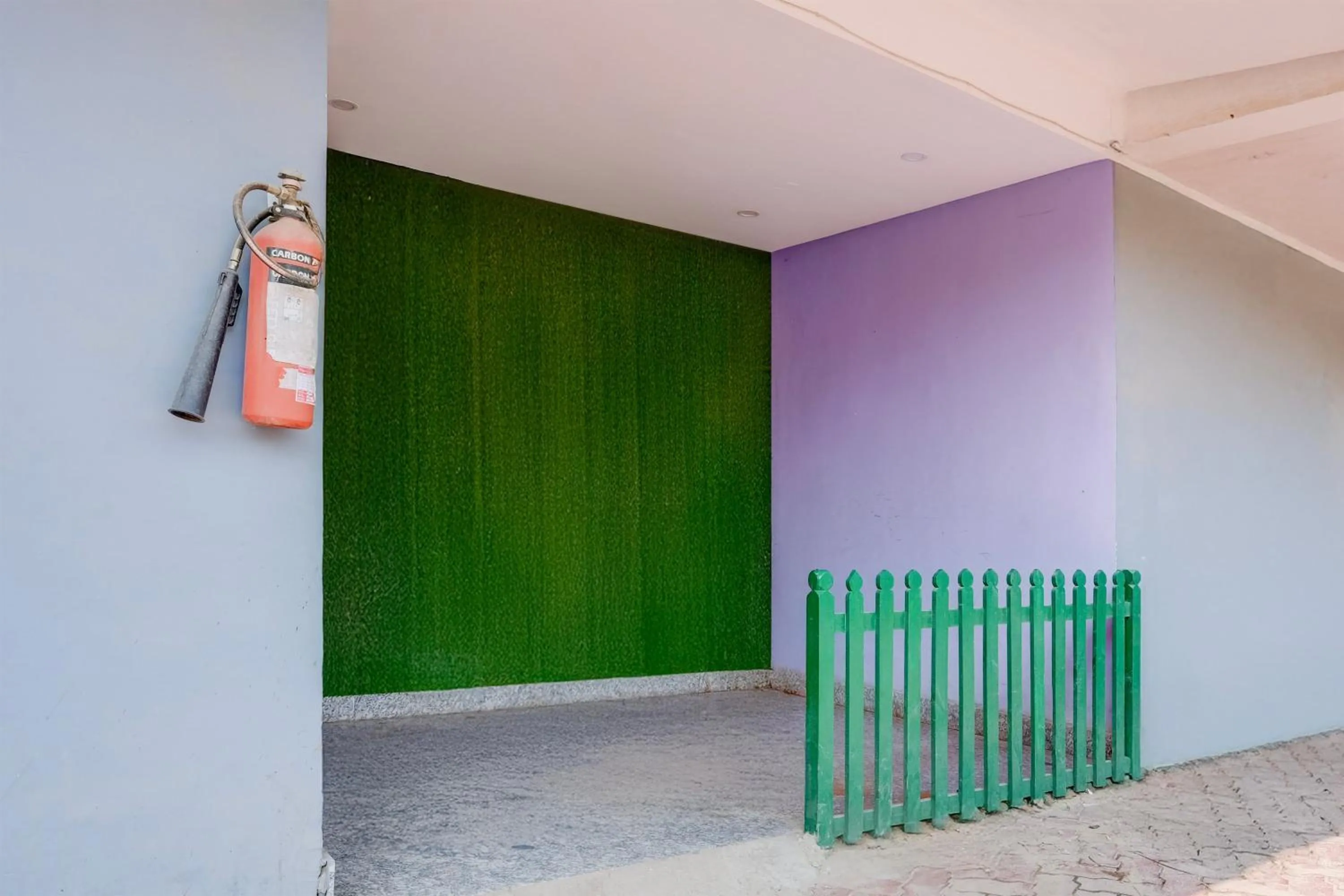 Facade/entrance in Super Hotel O Garchuk Market Formerly Trendz Stay