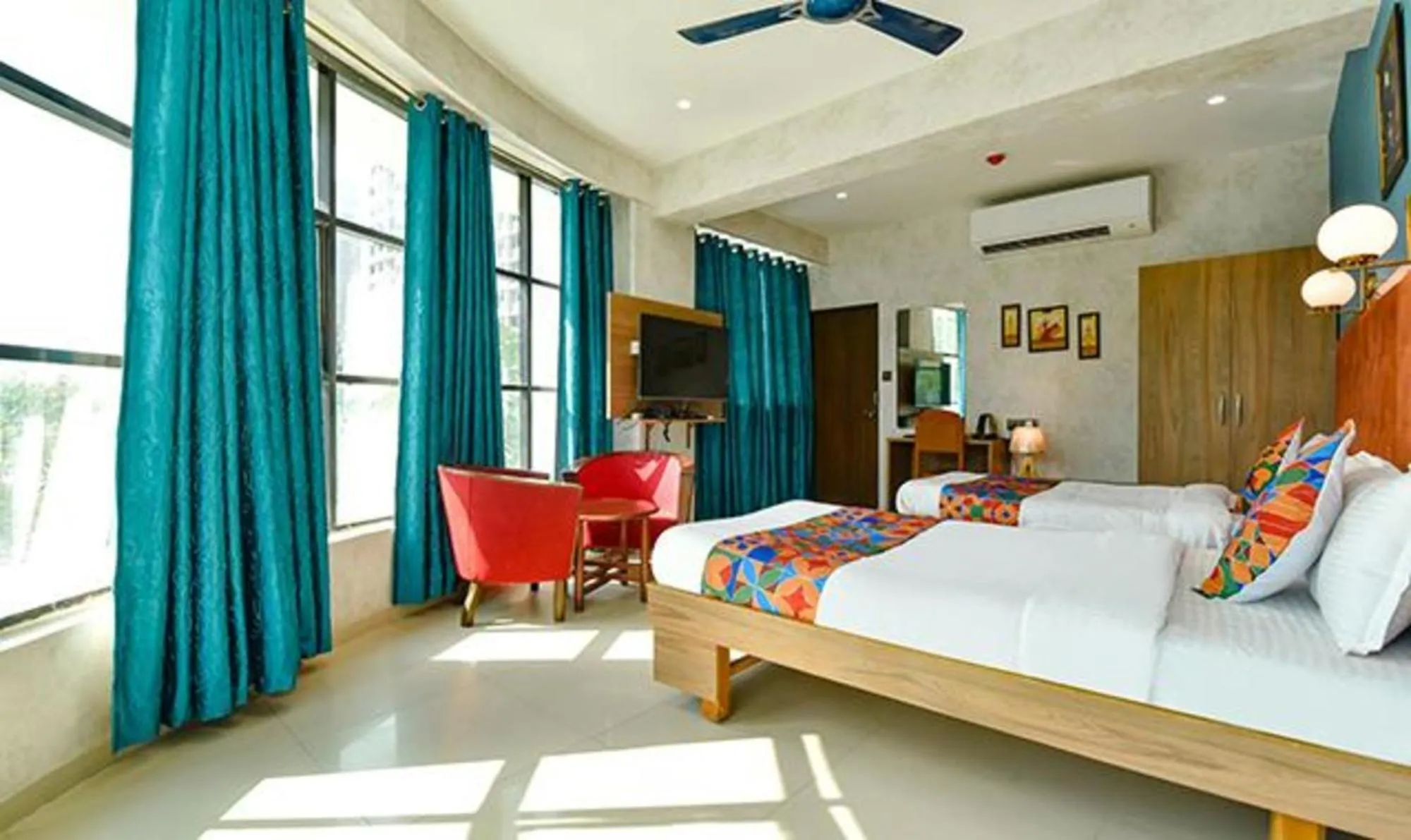 Bed in Oriva Siddharth Corporate