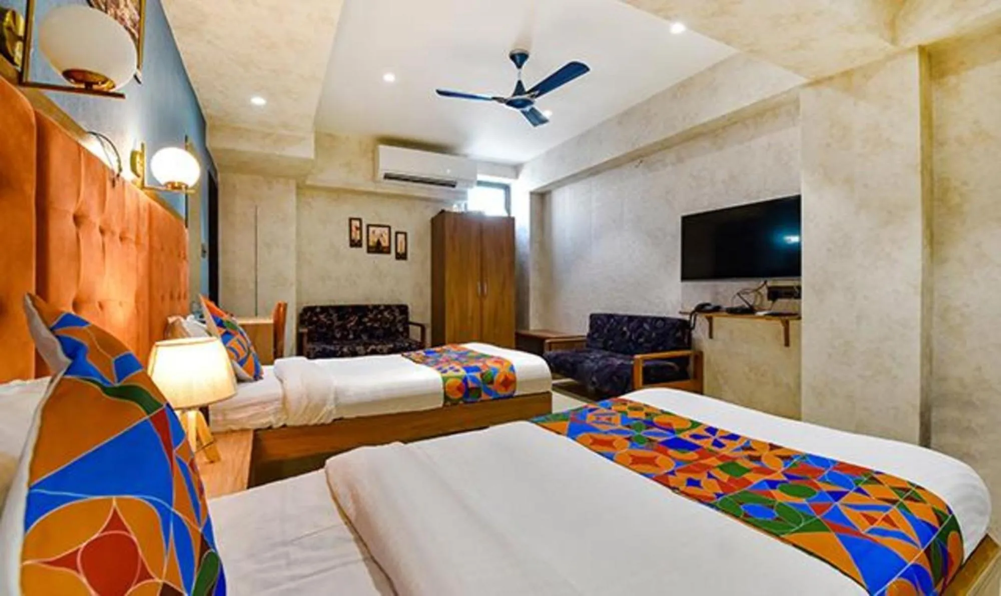 Bed in Oriva Siddharth Corporate