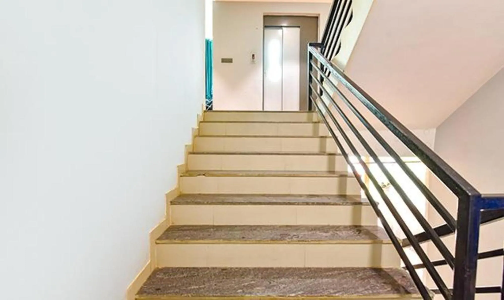 Lobby or reception in Oriva Siddharth Corporate