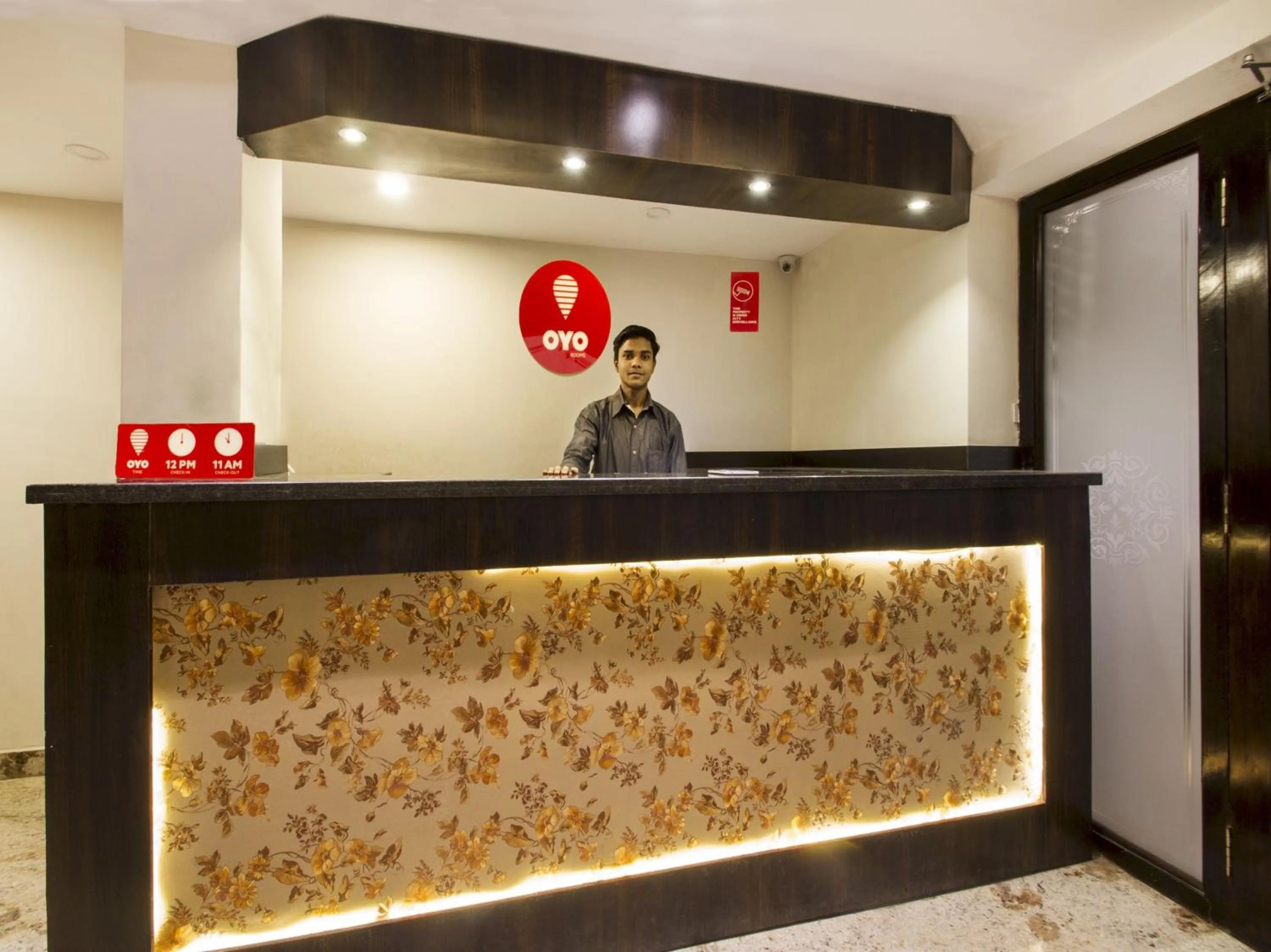 Lobby or reception in Collection O Park Heights Banjara Hills Near Gvk One Mall