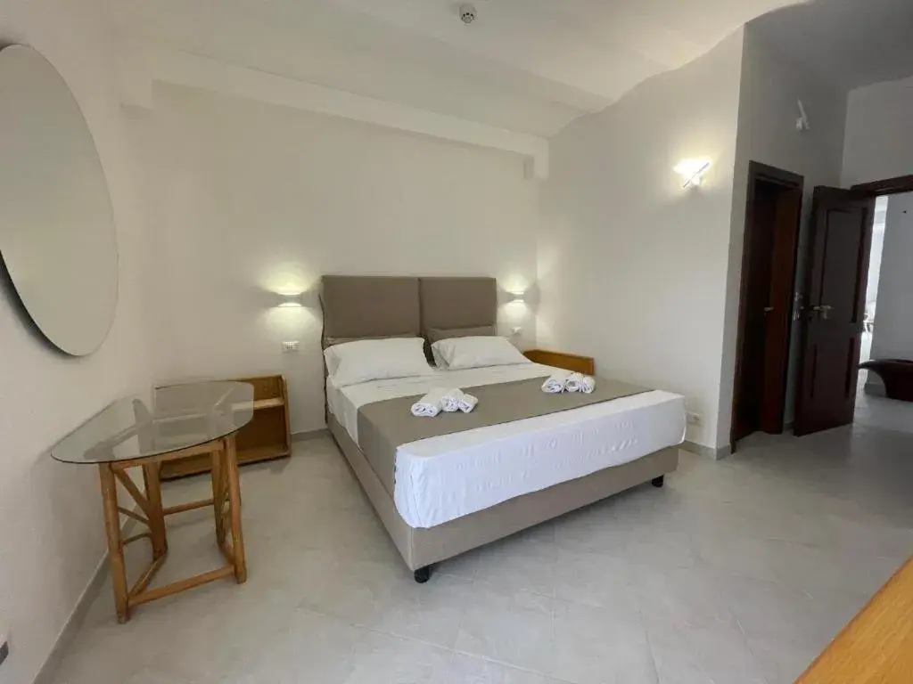 Deluxe Double Room with Sea View in MARE NOSTRUM Deluxe Double Room with Sea View in MARE NOSTRUM