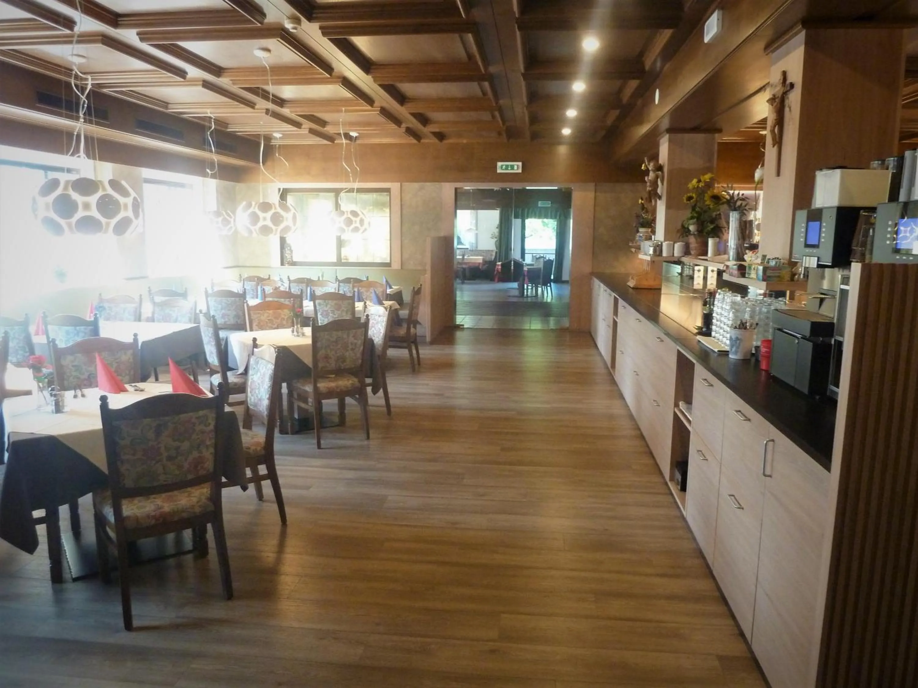 Dining area in Hotel Chrys