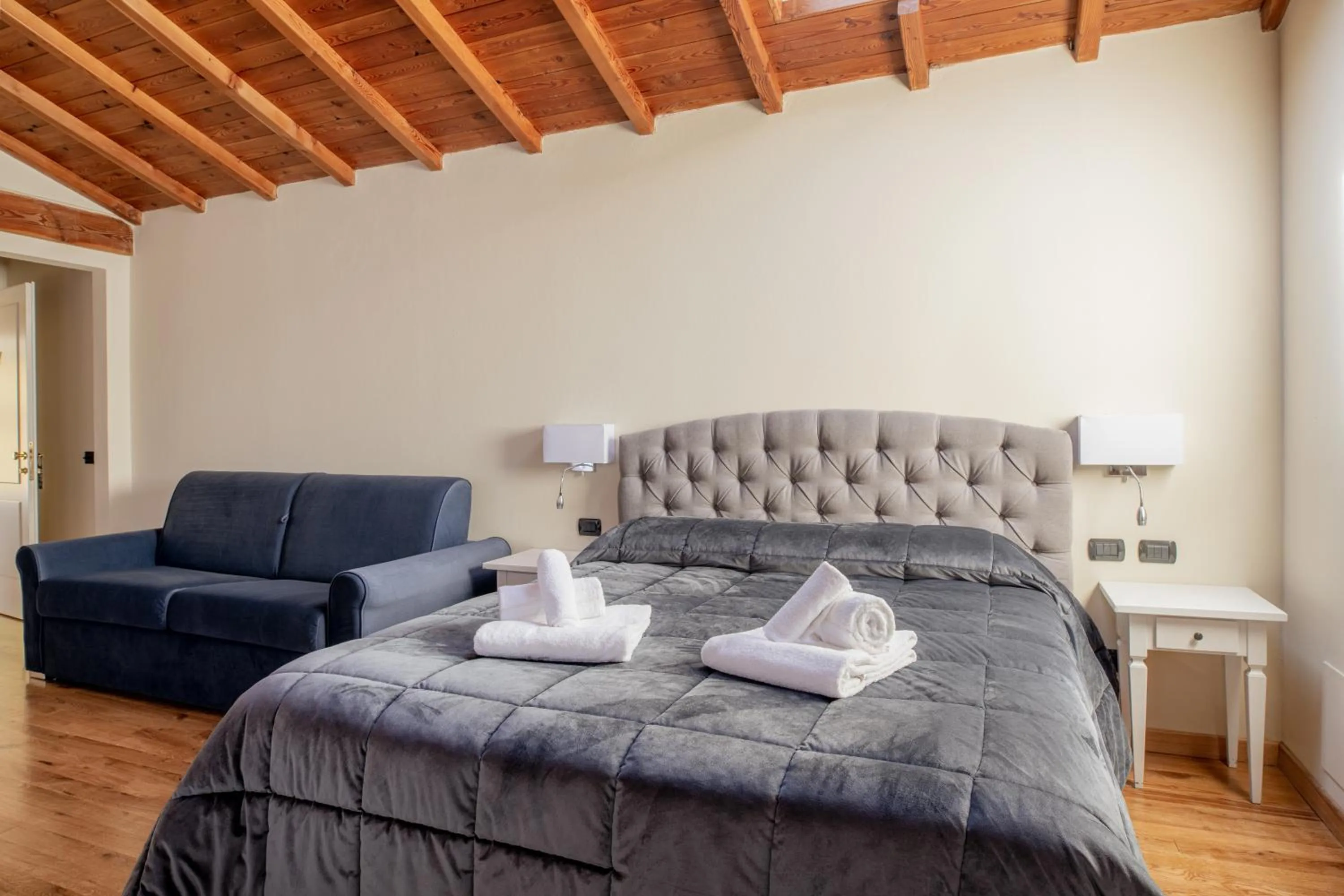 Bed in Villa Romantica Wellness & SPA