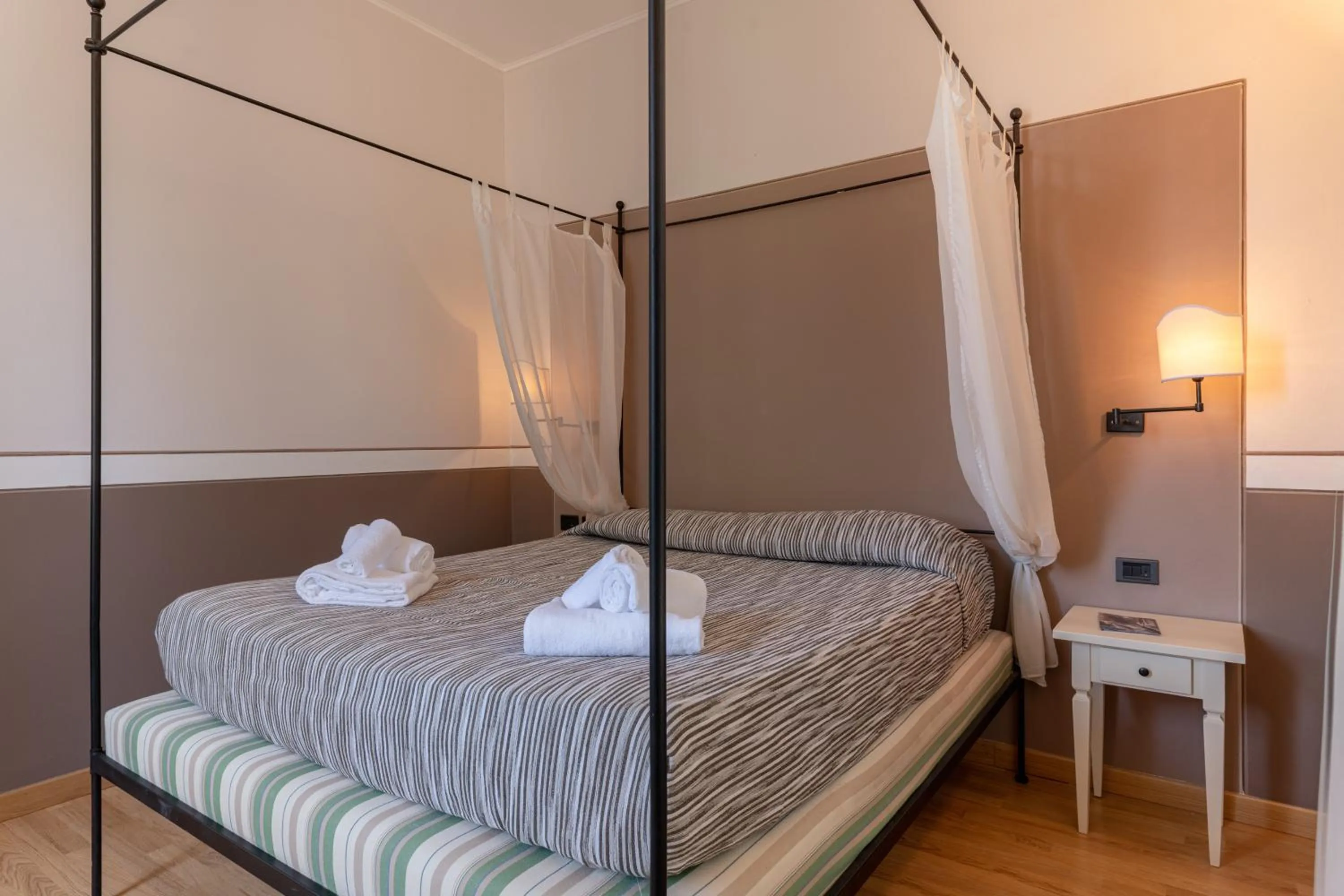 Bed in Villa Romantica Wellness & SPA