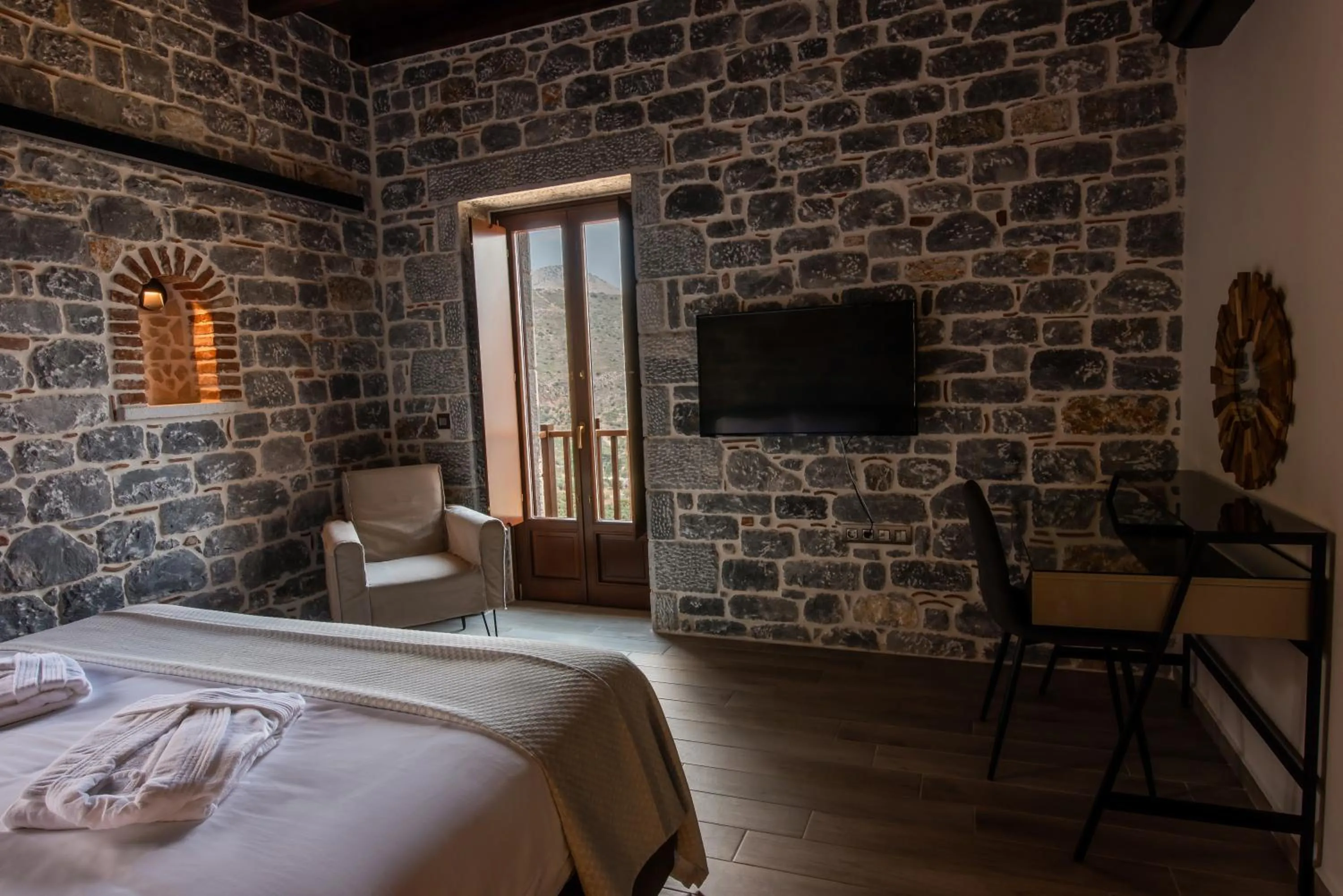 Bed in Manifest Boutique Hotel