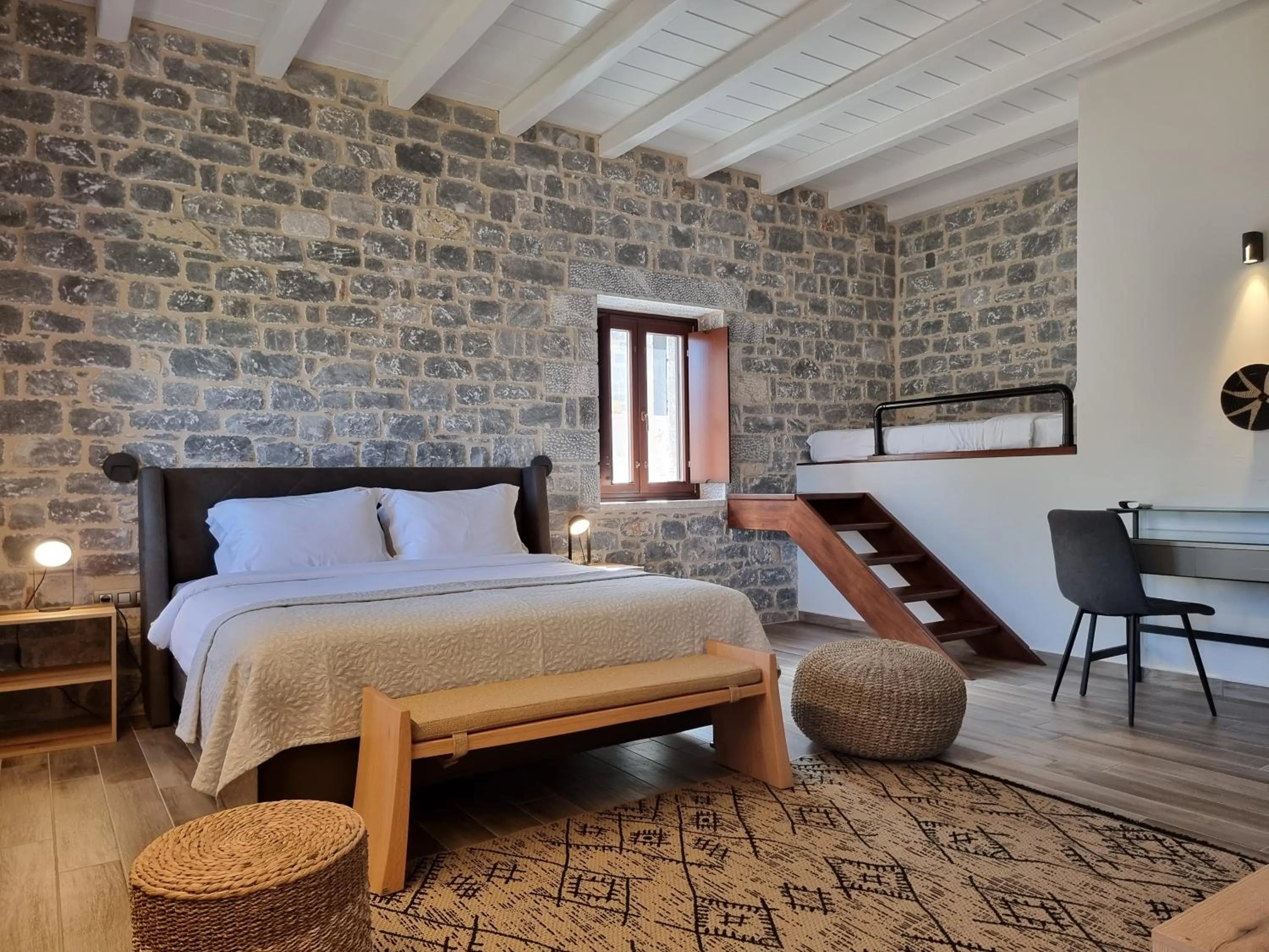 Bedroom, Bed in Manifest Boutique Hotel