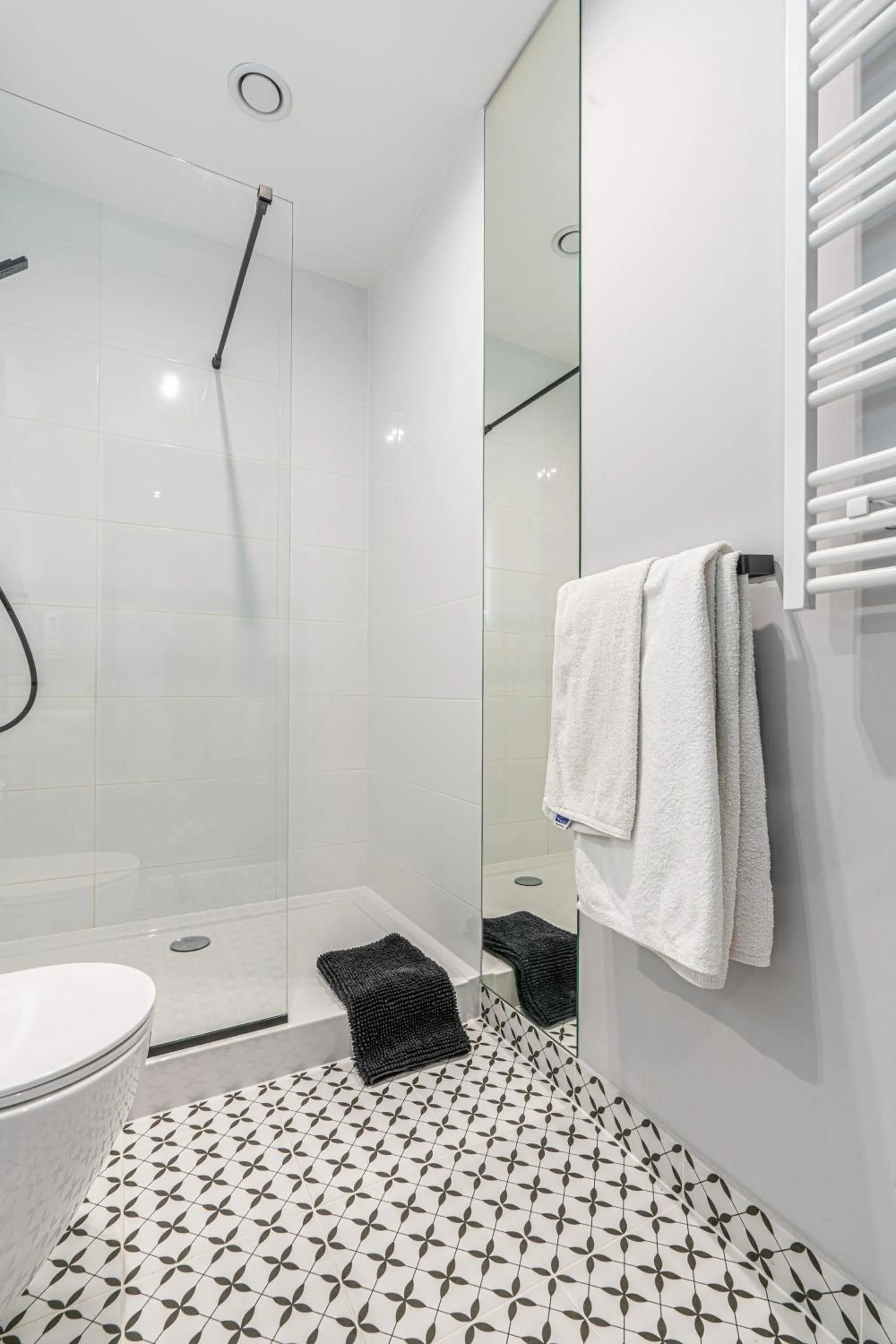 Bathroom in VANTA Business Center