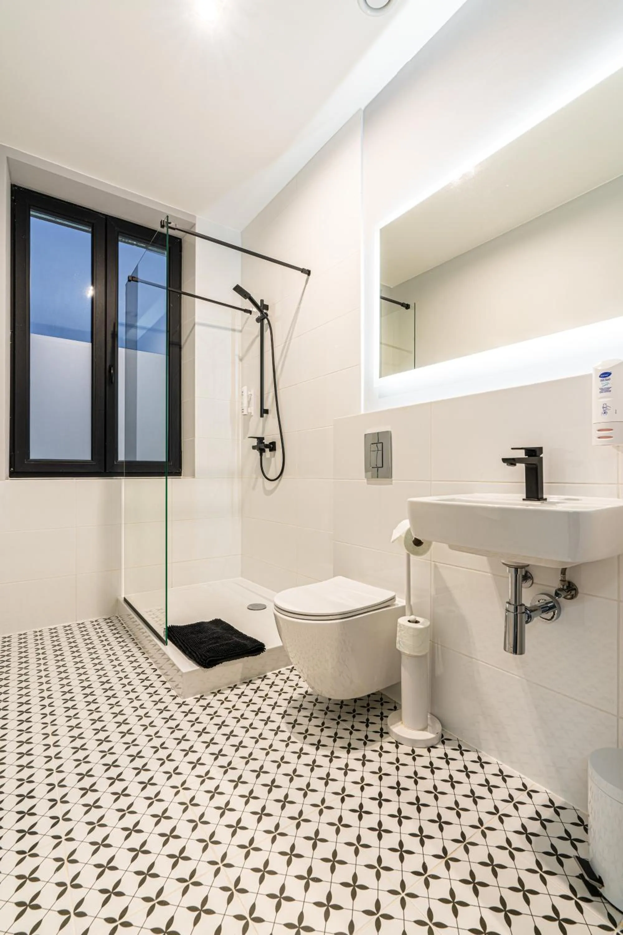 Bathroom in VANTA Business Center