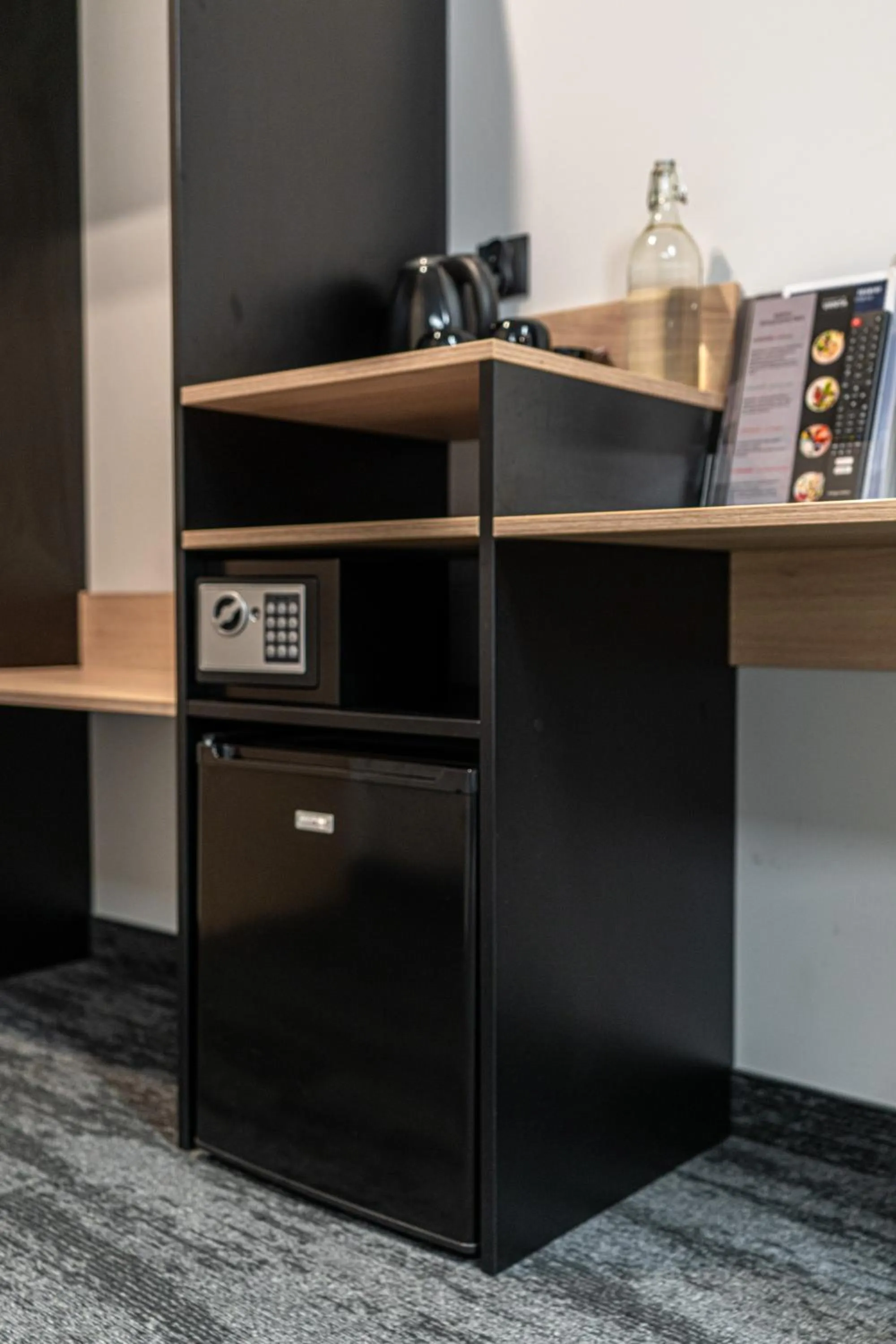 safe in VANTA Business Center