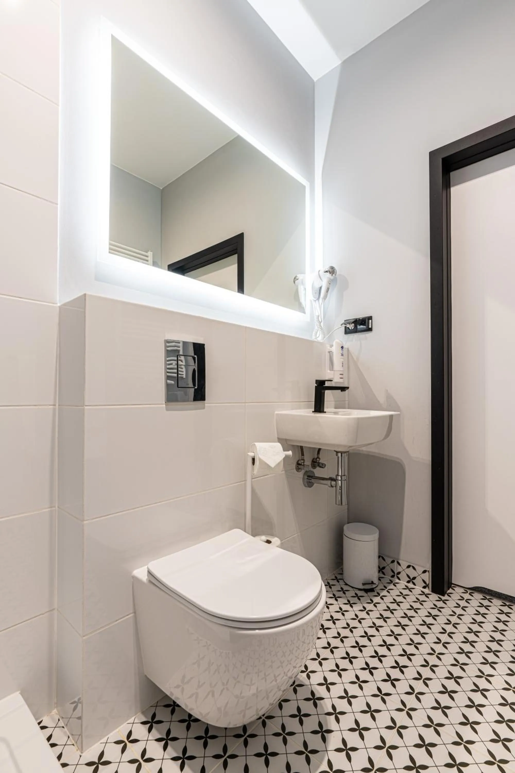 Bathroom in VANTA Business Center