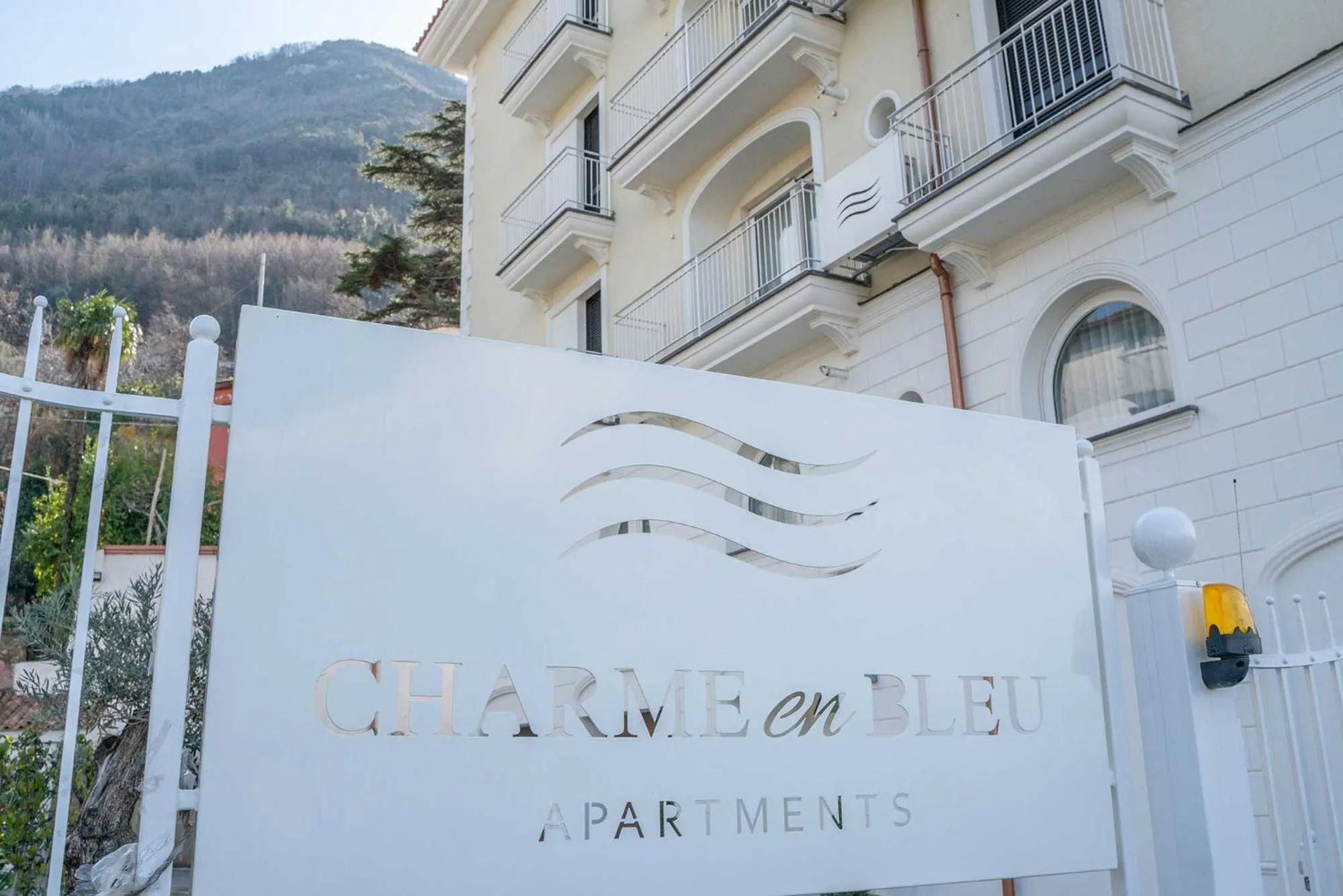 Property logo or sign in Charme en Bleu