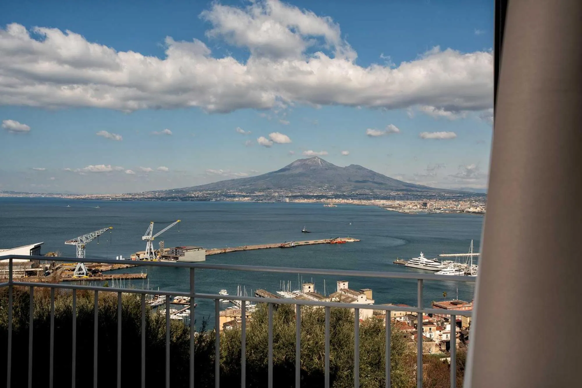 Sea view in Charme en Bleu