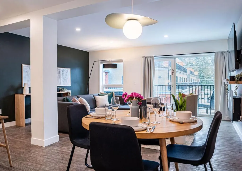 Powder Village Retreat by Revelstoke Vacations