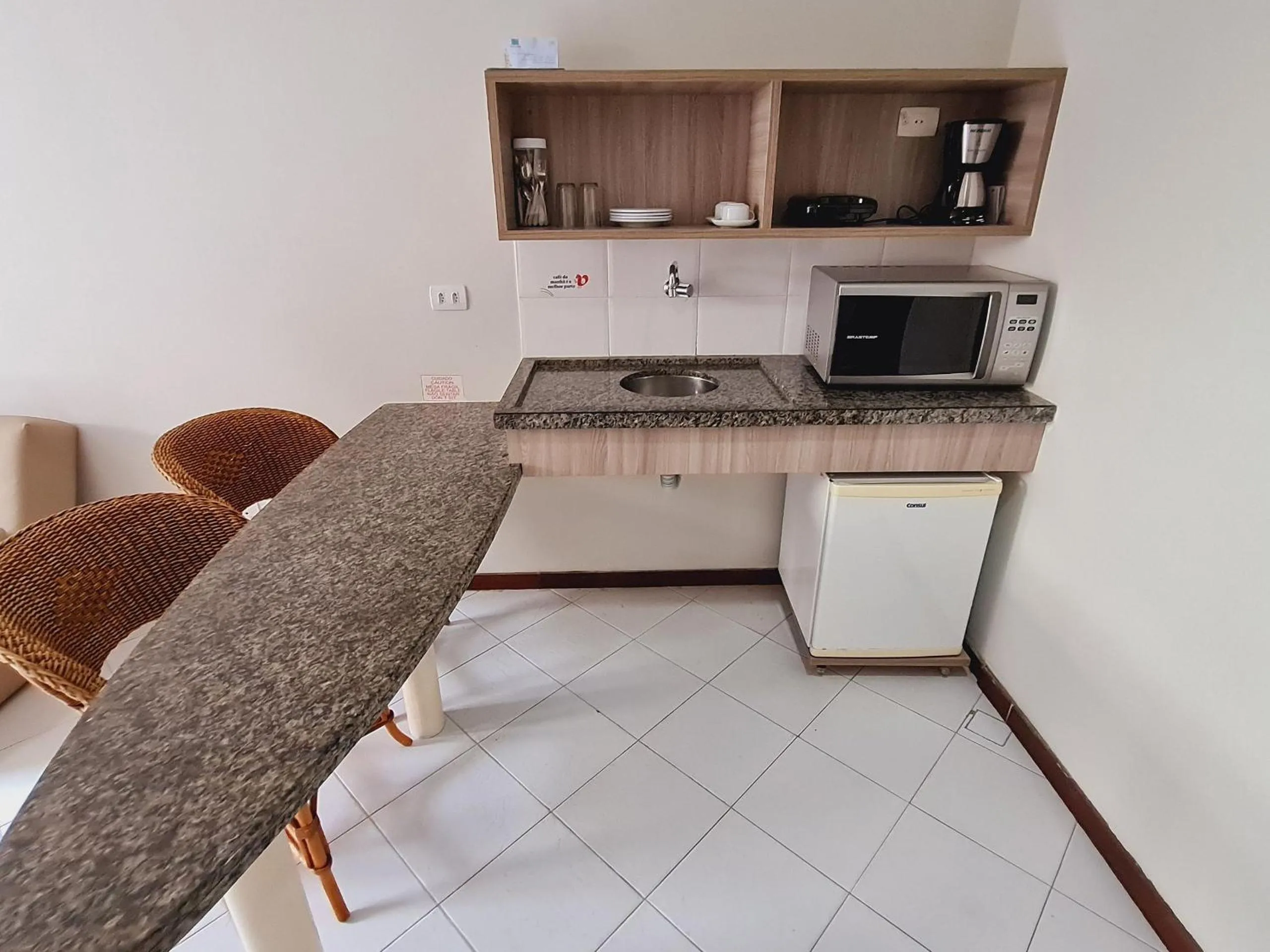 Kitchen or kitchenette in Ambassador Unidades Autônomas