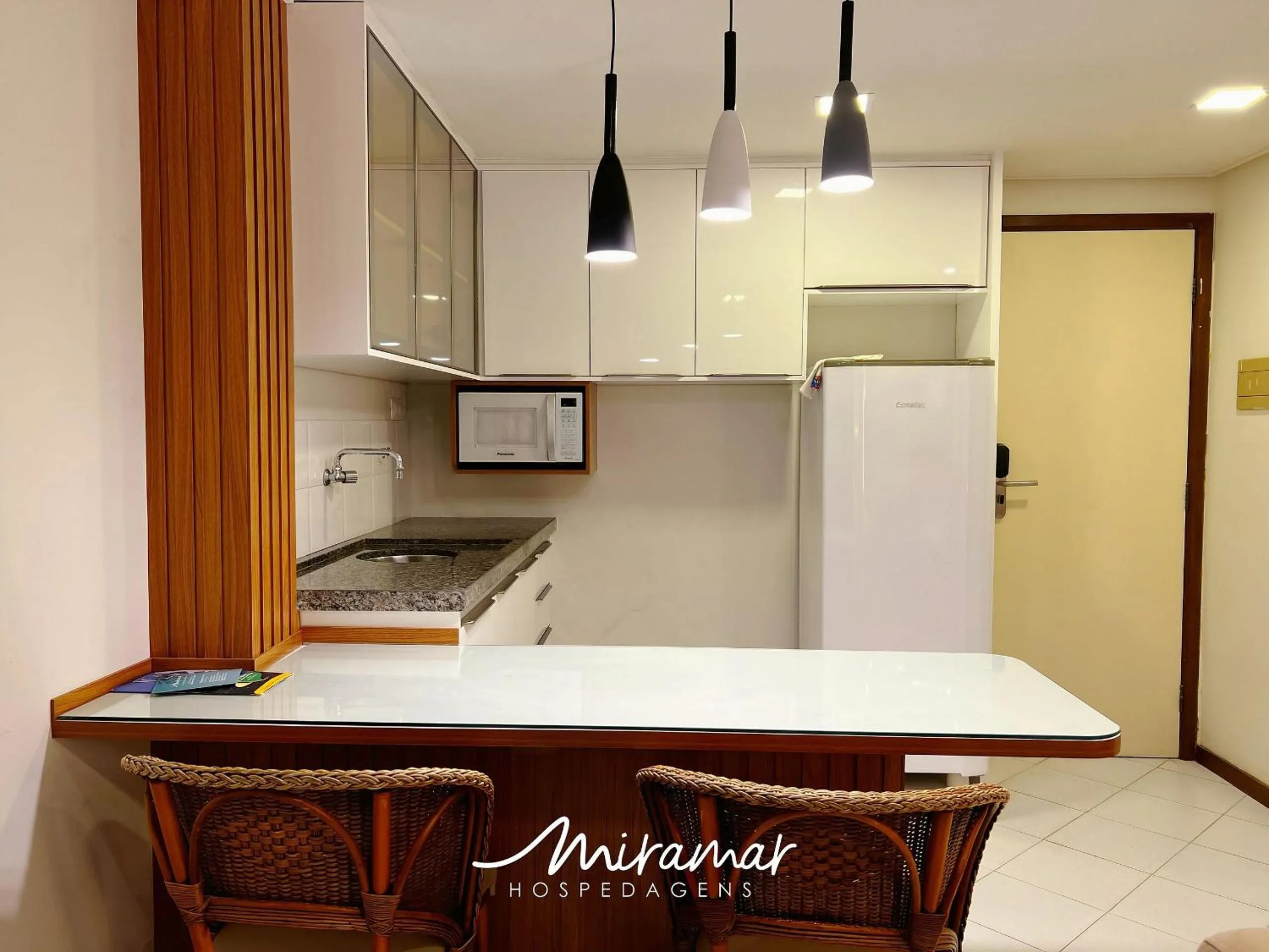 Kitchen or kitchenette in Ambassador Unidades Autônomas