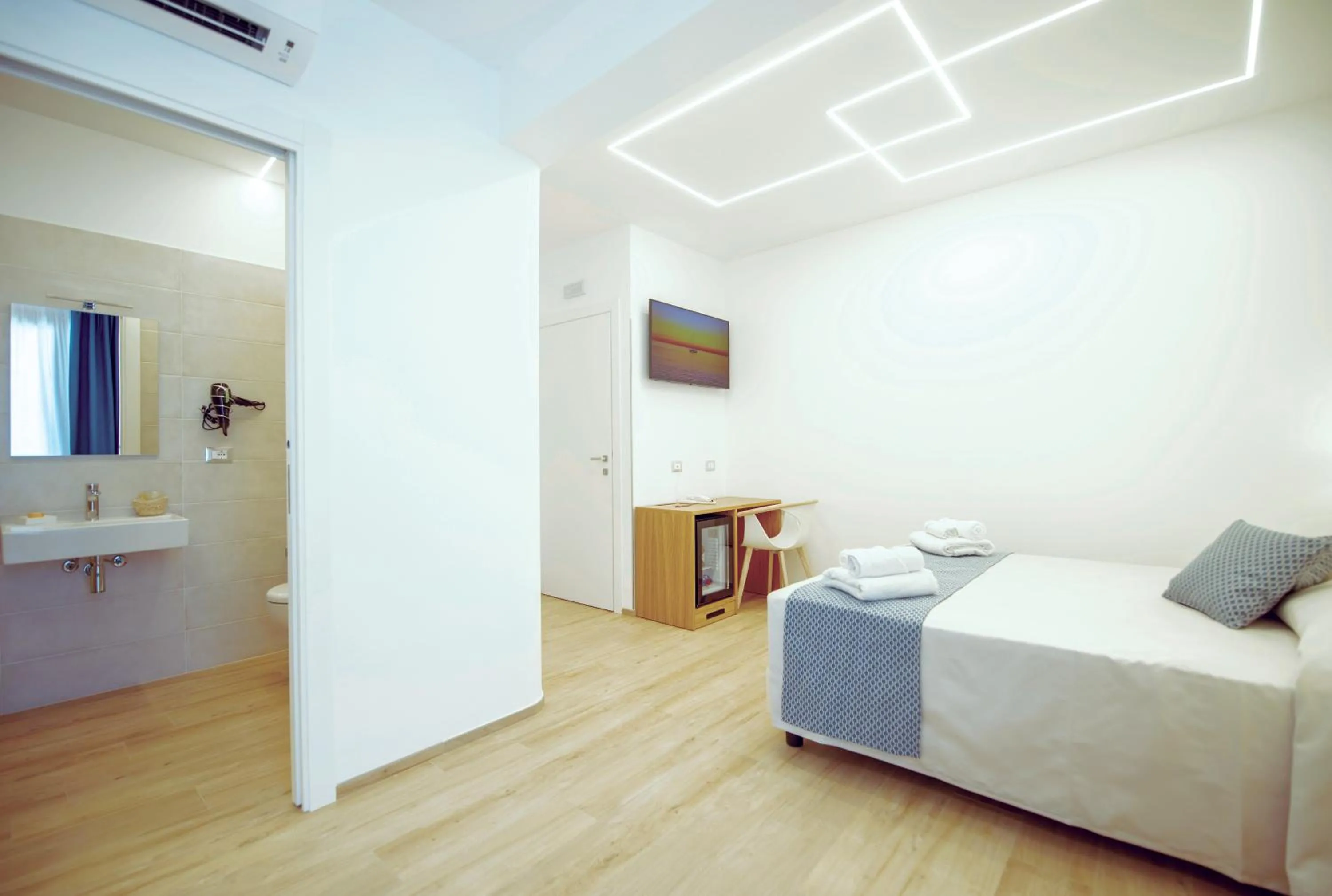 Bedroom, Bed in I MORI HOTEL