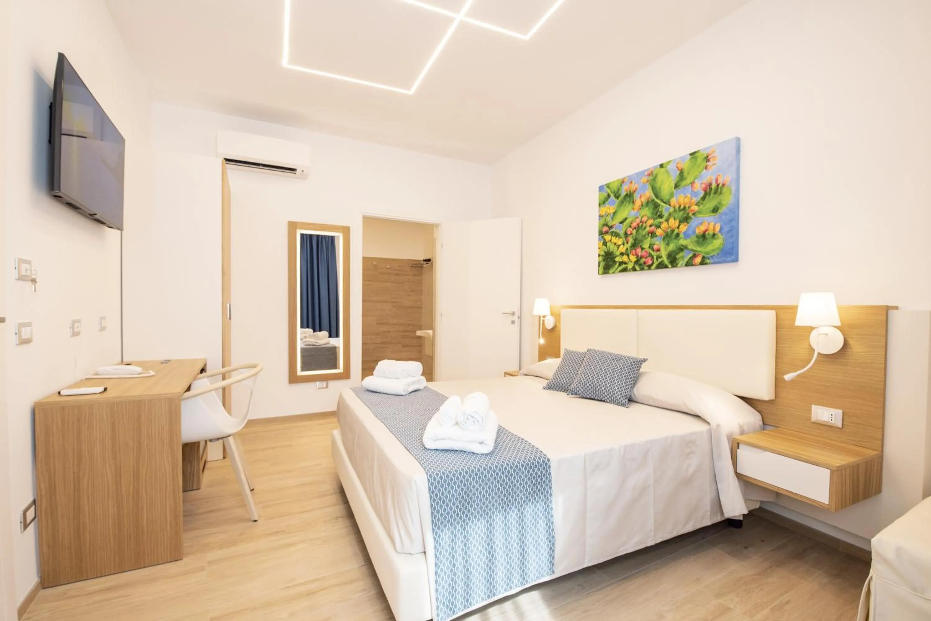 Photo of the whole room, Bed in I MORI HOTEL