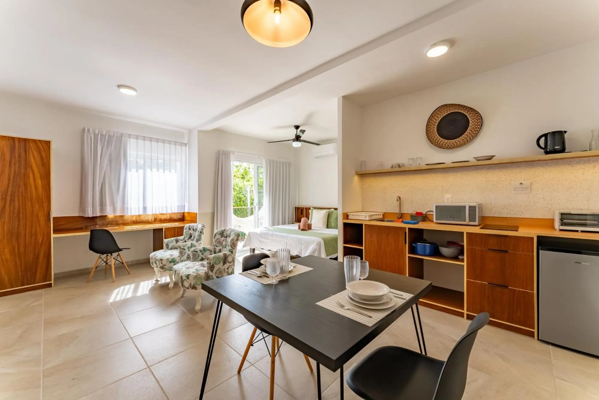 Kitchen or kitchenette in Bed Away Studios