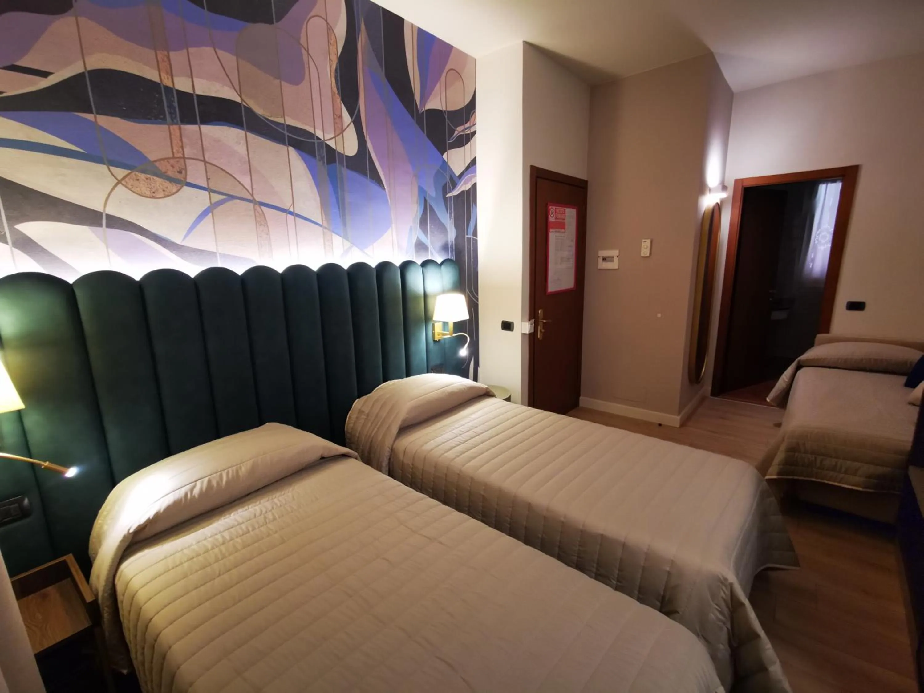 Bedroom, Bed in Hotel Balcony