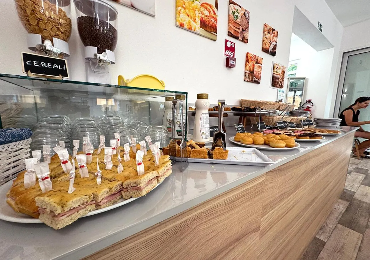 Breakfast in Hotel Corno d'Oro