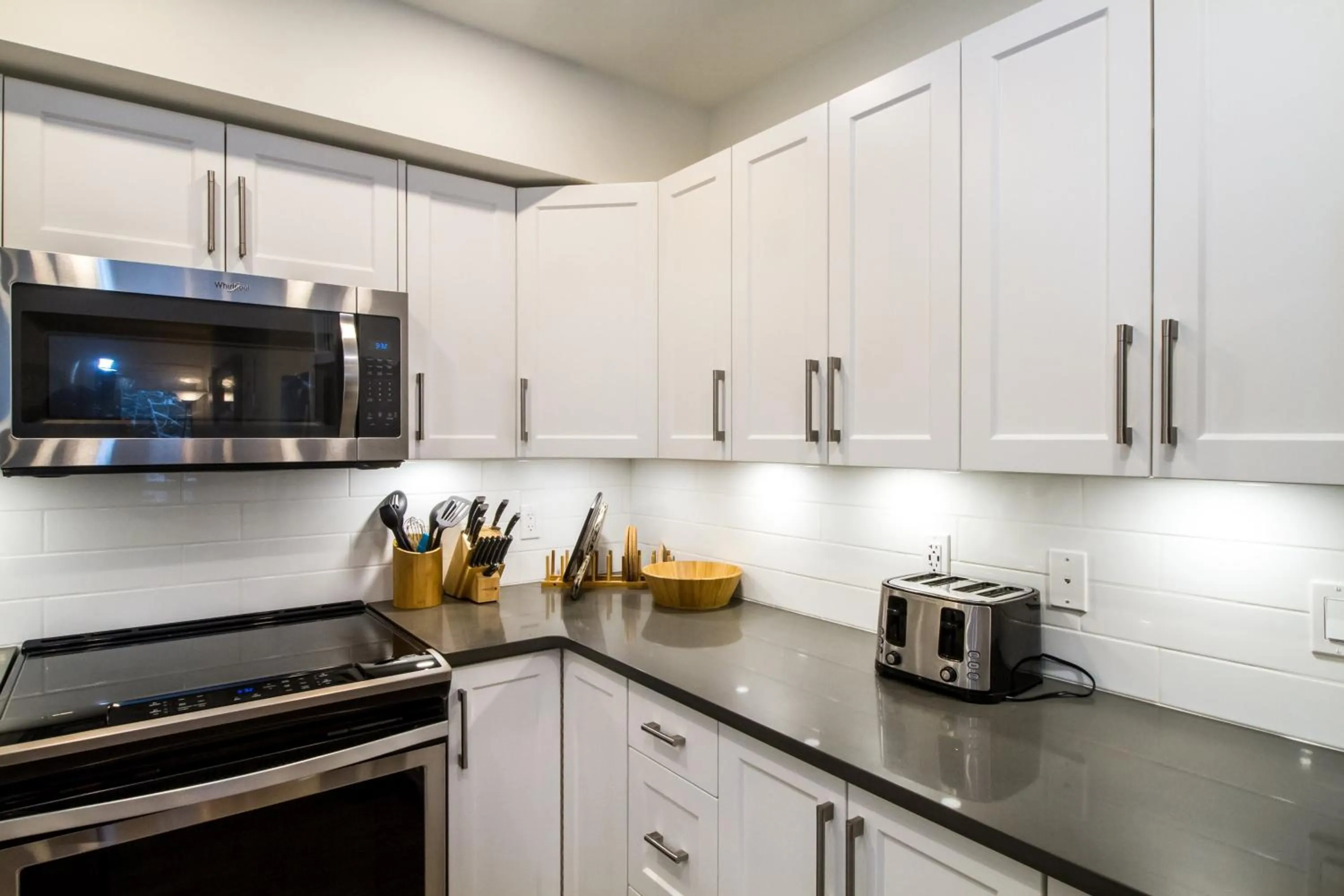 Kitchen or kitchenette in Magog Condo by Revelstoke Vacations