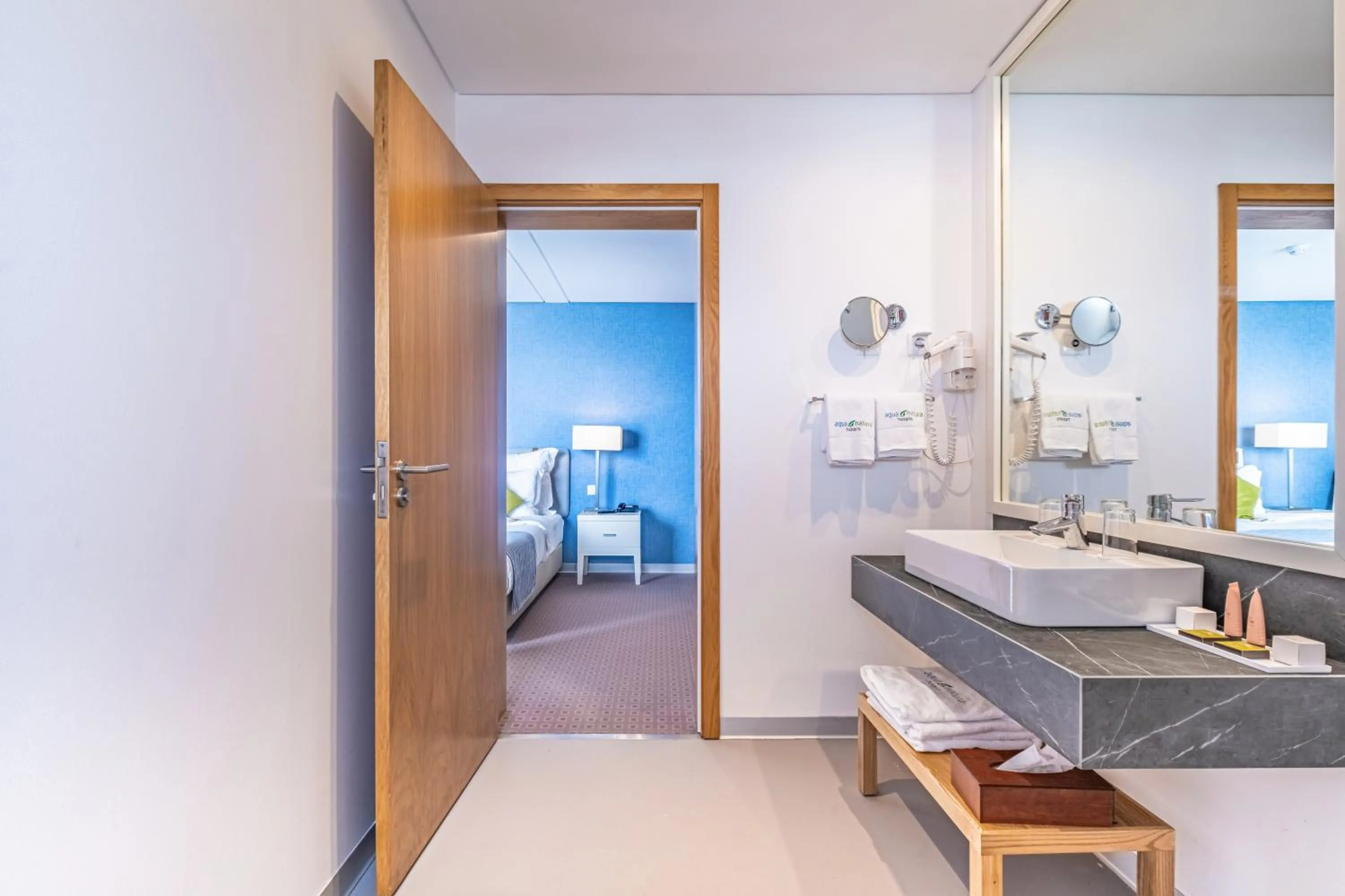 Bathroom, Bed in Aqua Natura Madeira