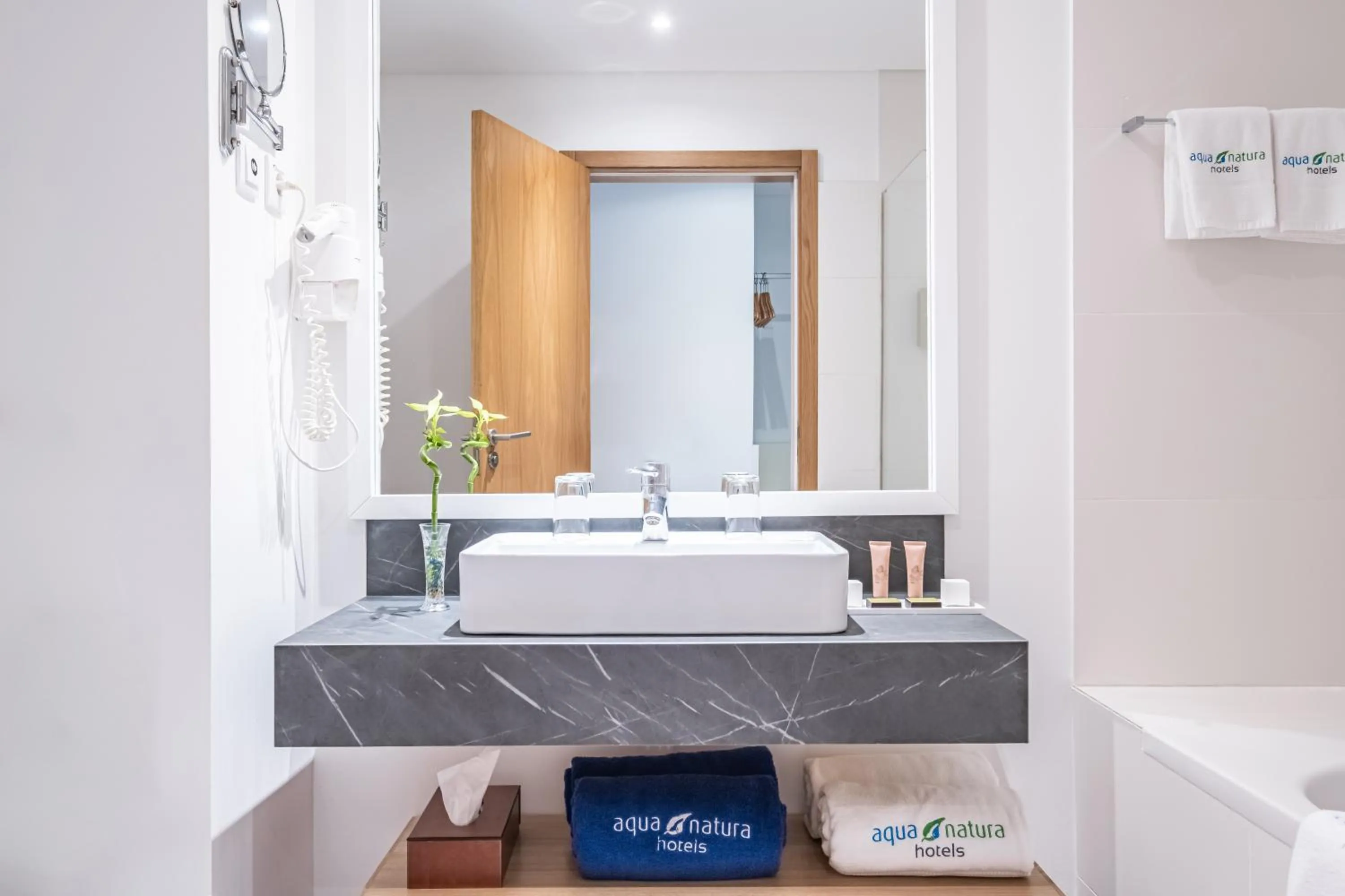 Bathroom in Aqua Natura Madeira