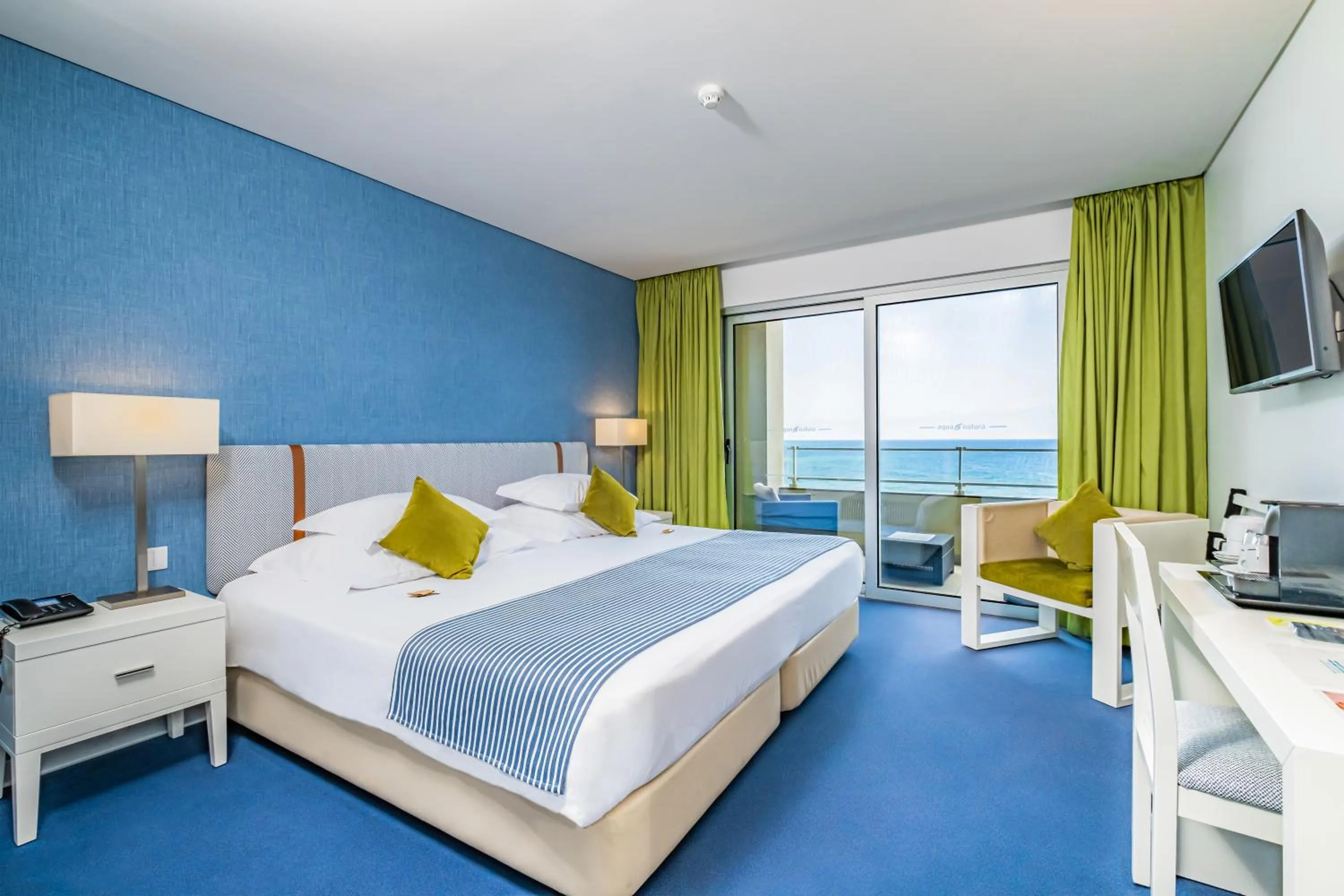 View (from property/room), Bed in Aqua Natura Madeira