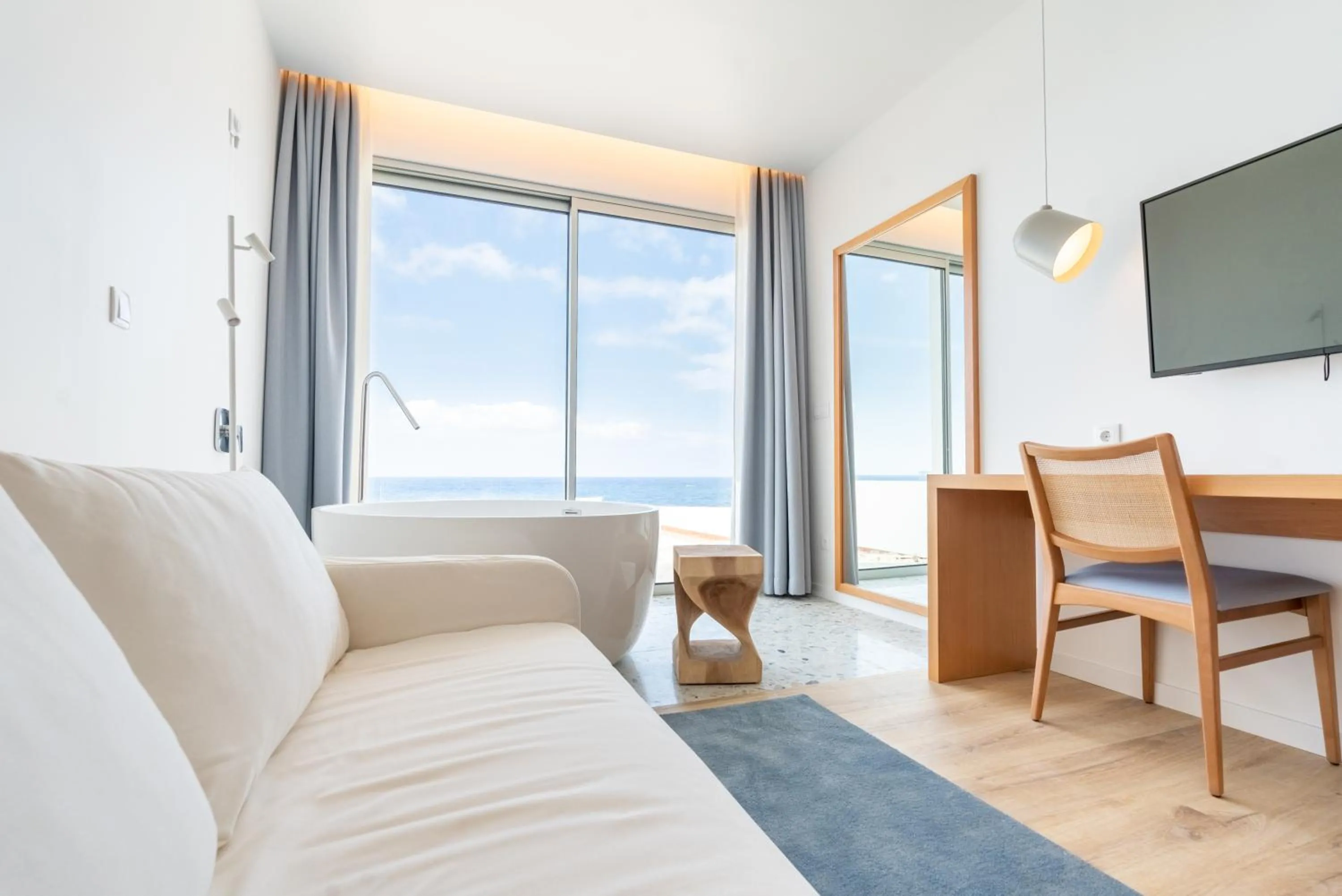 Living room, Bed in Aqua Natura Madeira